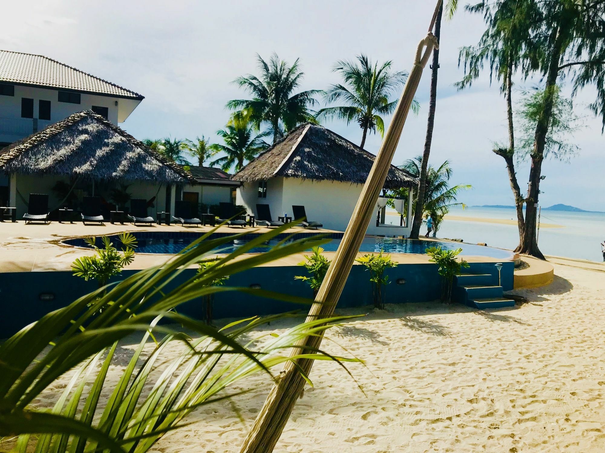 Resort Sarana 2*
