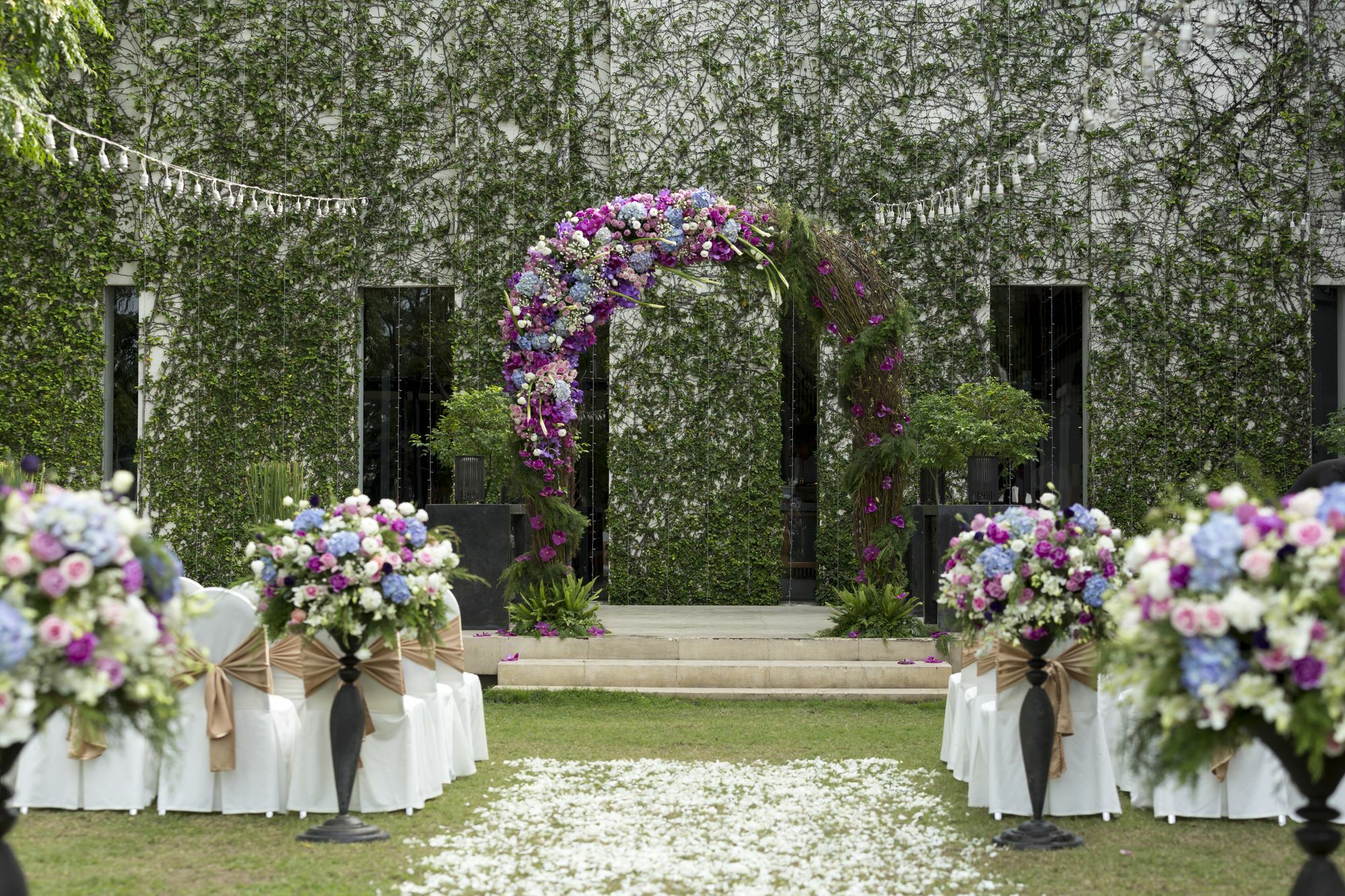 Anantara Serviced Suites Hotel