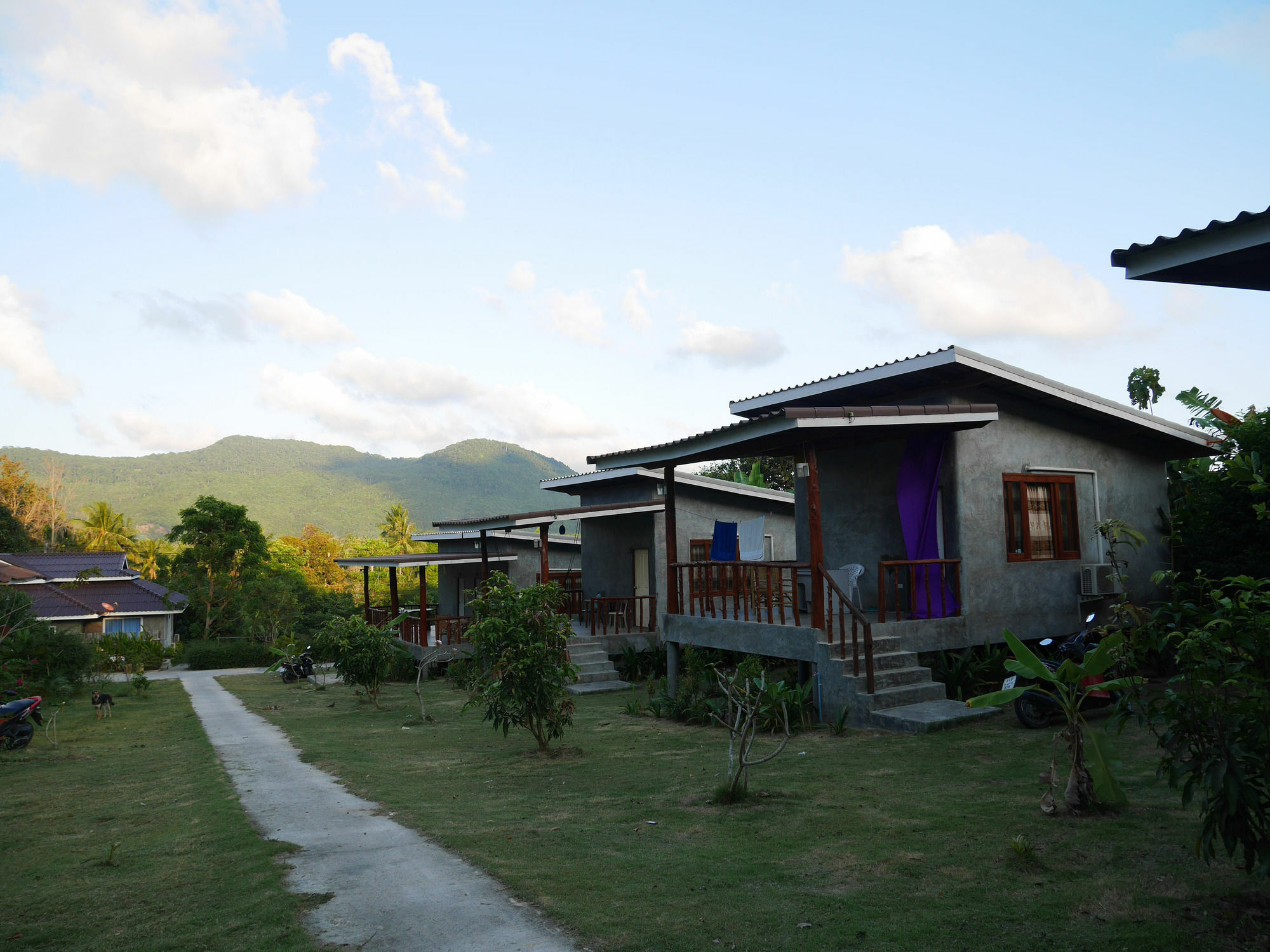 Phangan P10 Hotel 2*