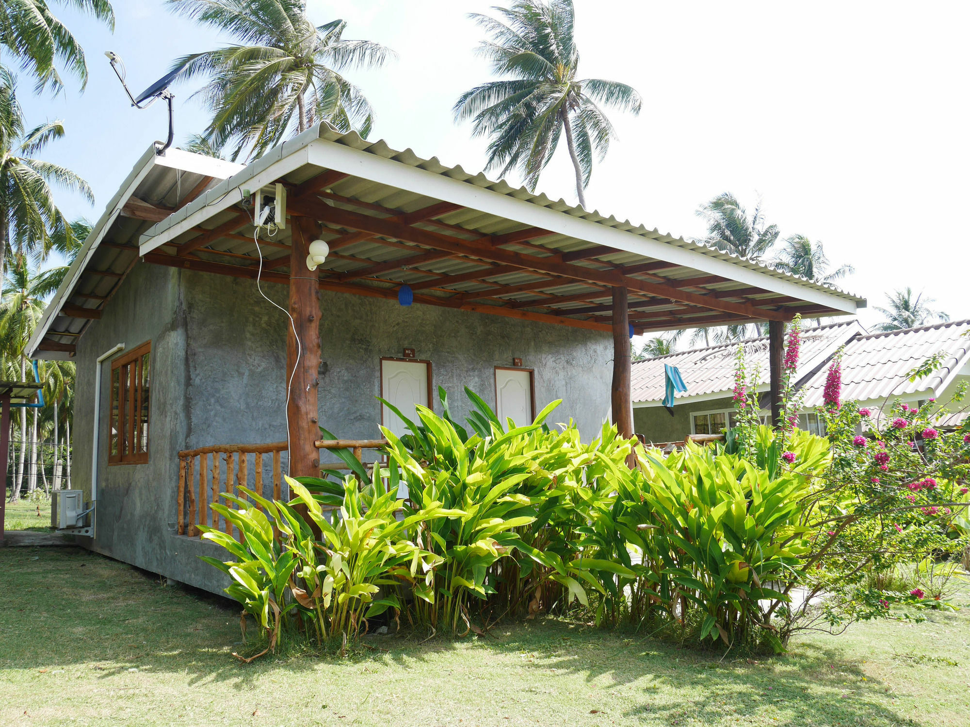 Phangan P10 Hotel