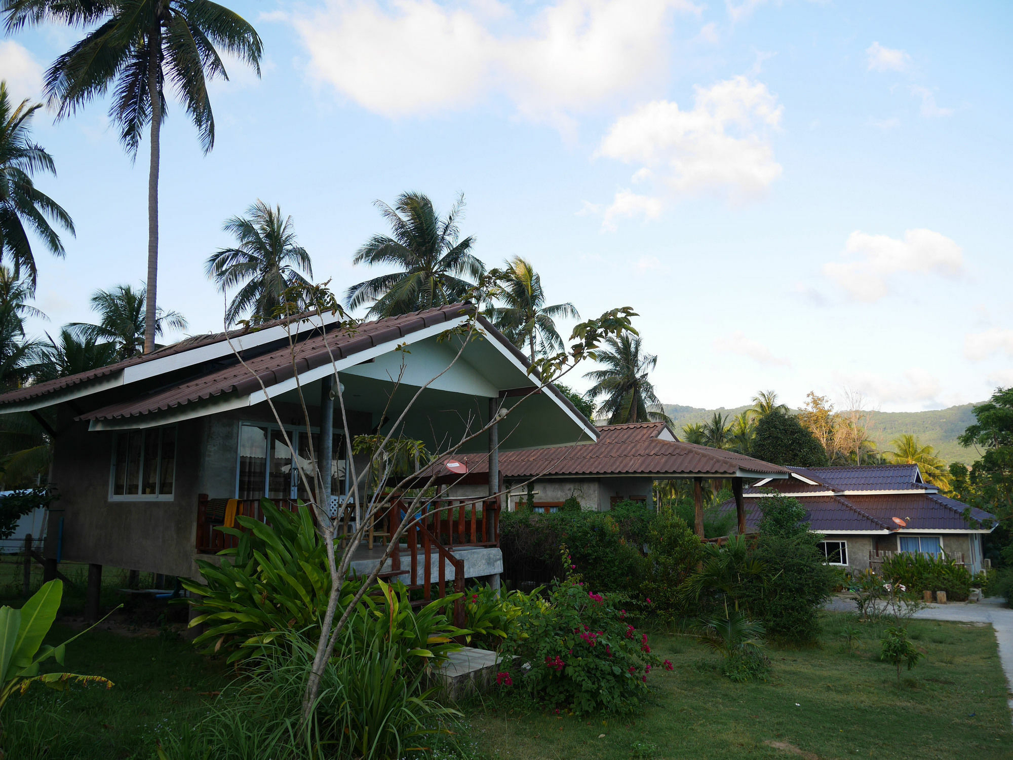 Phangan P10 Hotel 2*