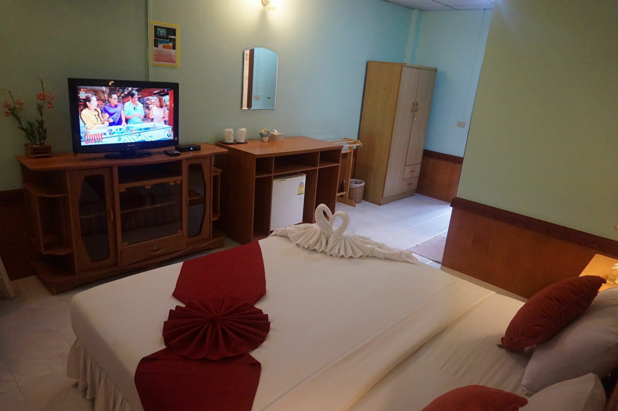 Hotel C & C