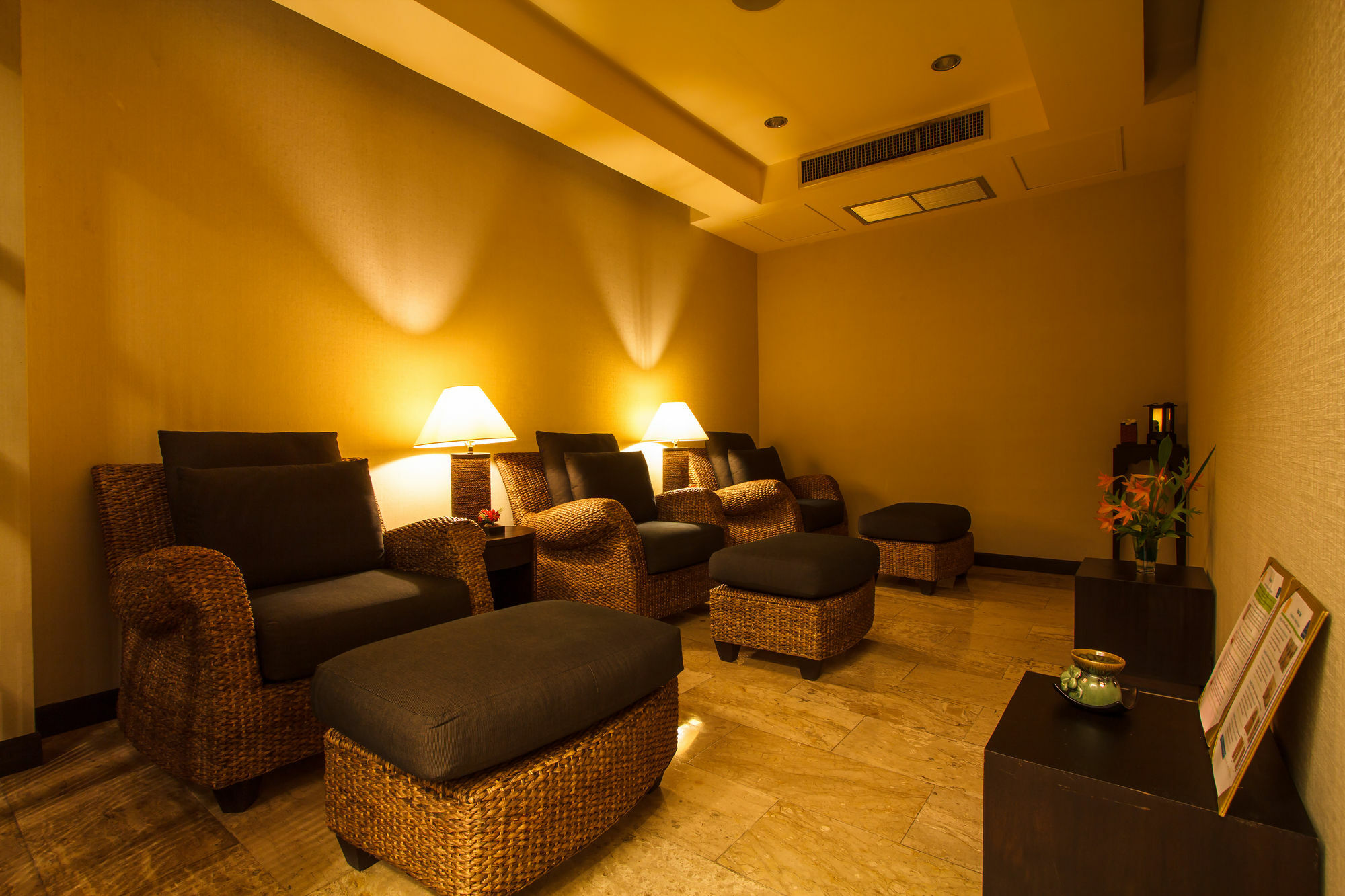 The Nouveau And Golf Chumphon