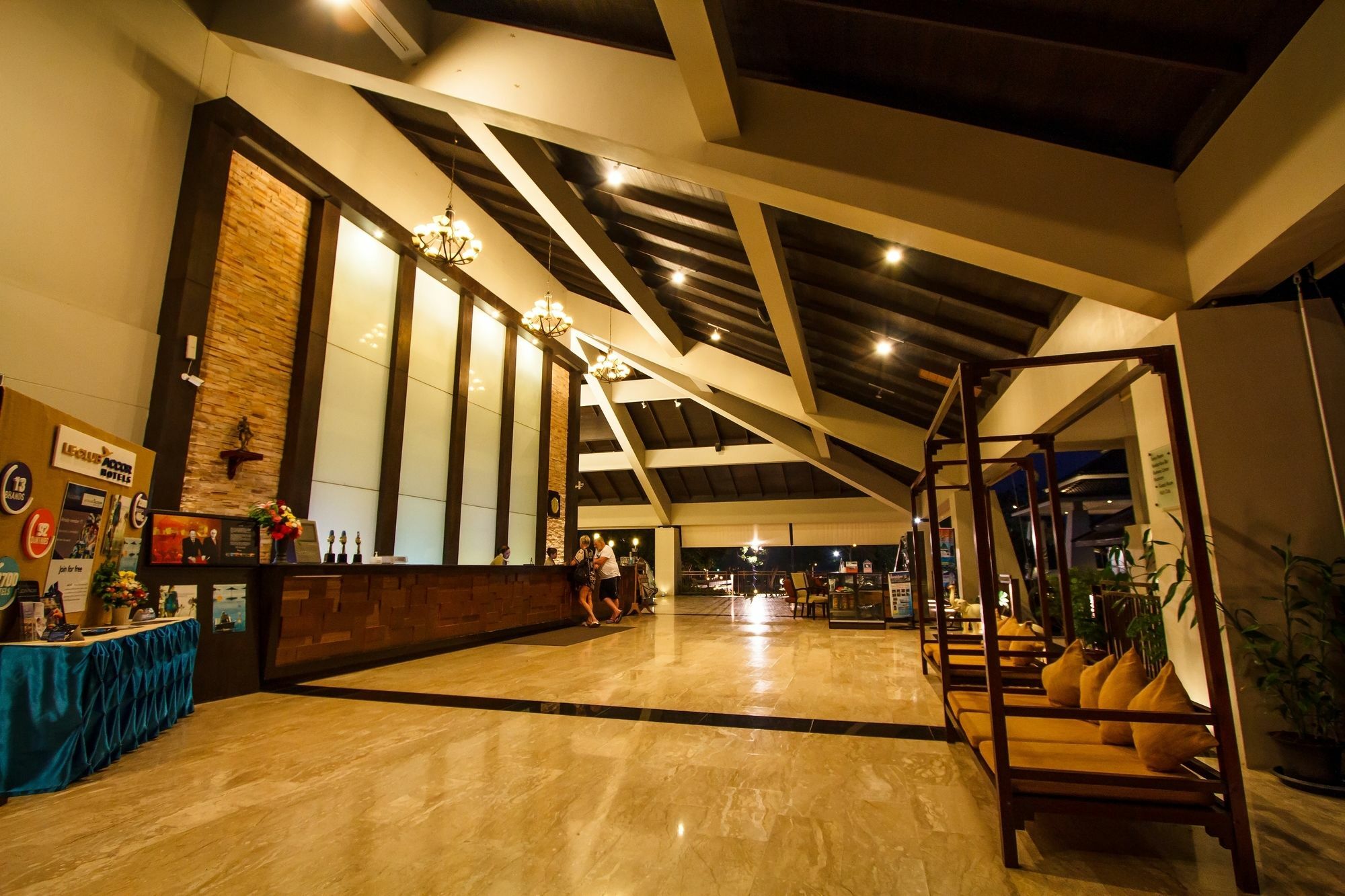 The Nouveau And Golf Hotel