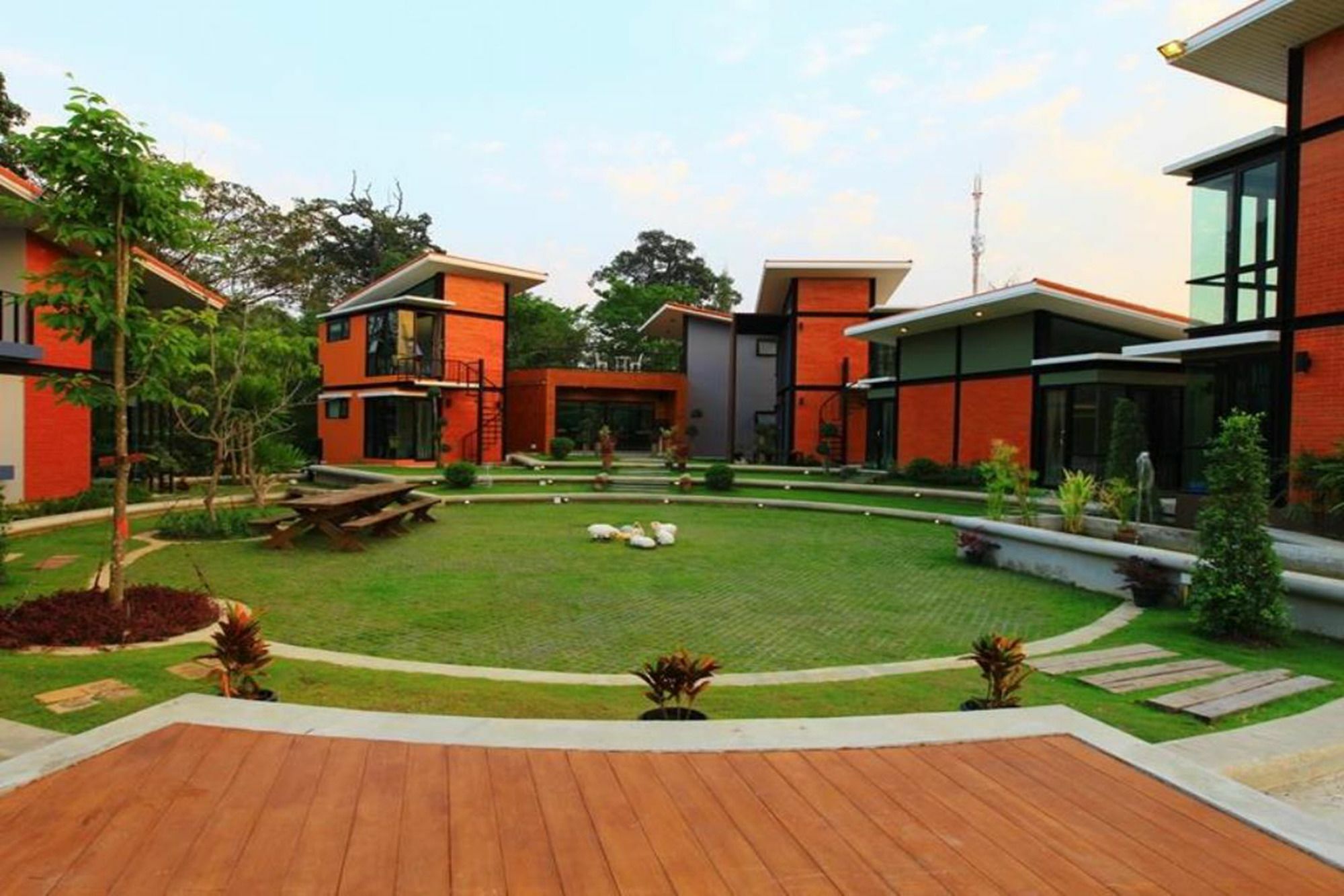 Resort The One House Pakchong