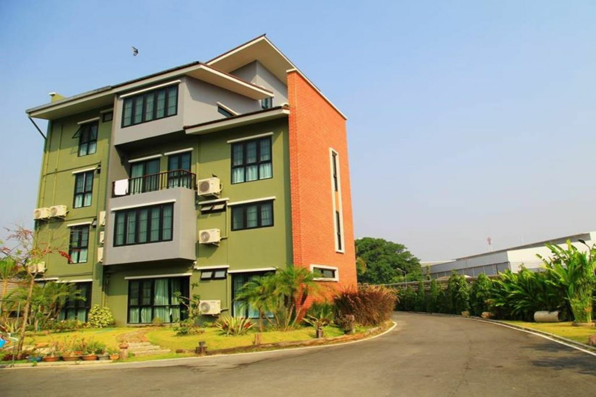 The One House Pakchong