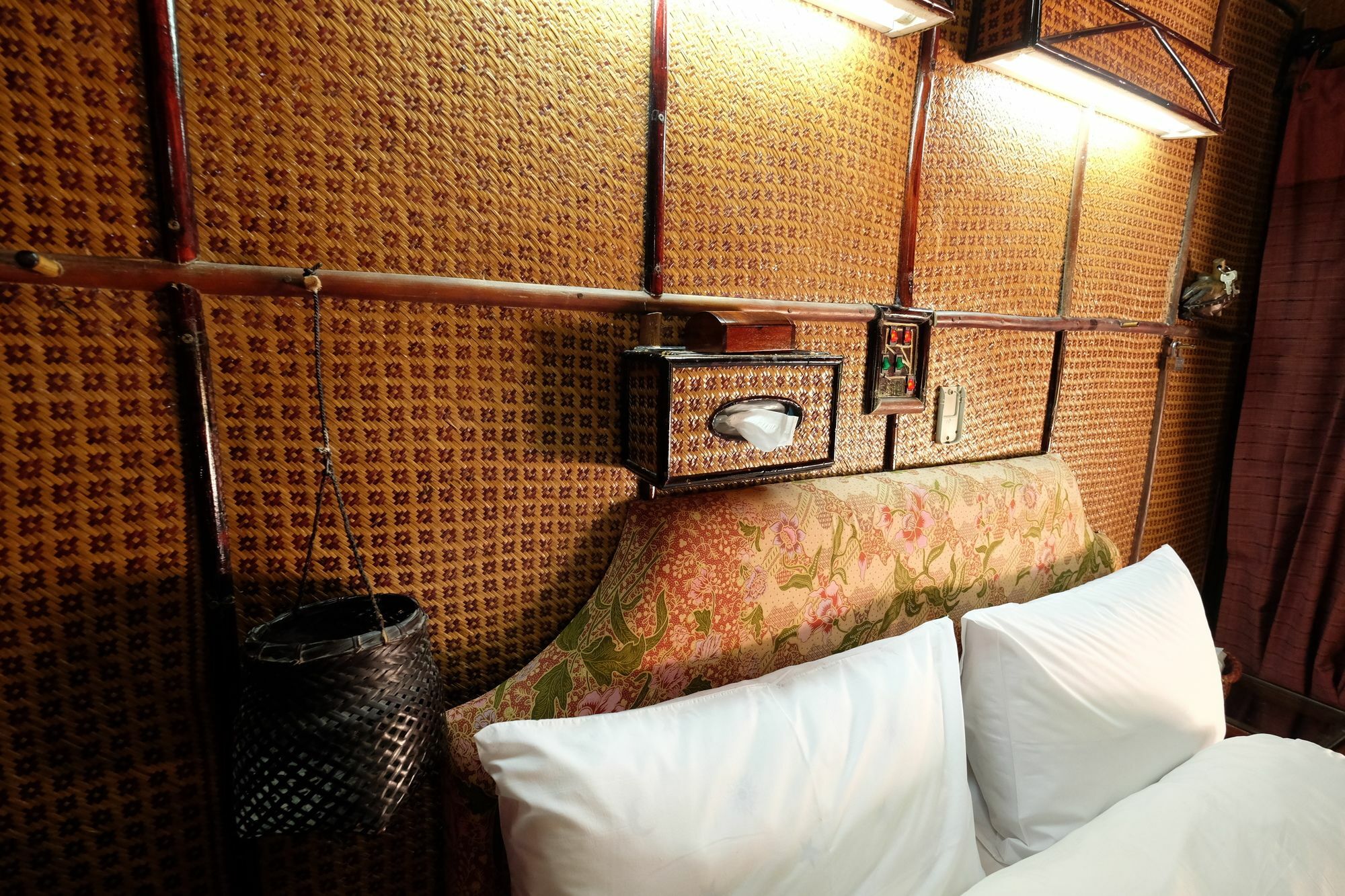 Fisherman's Hut , ขนำชาวเลโฮมสเตย์ 2*