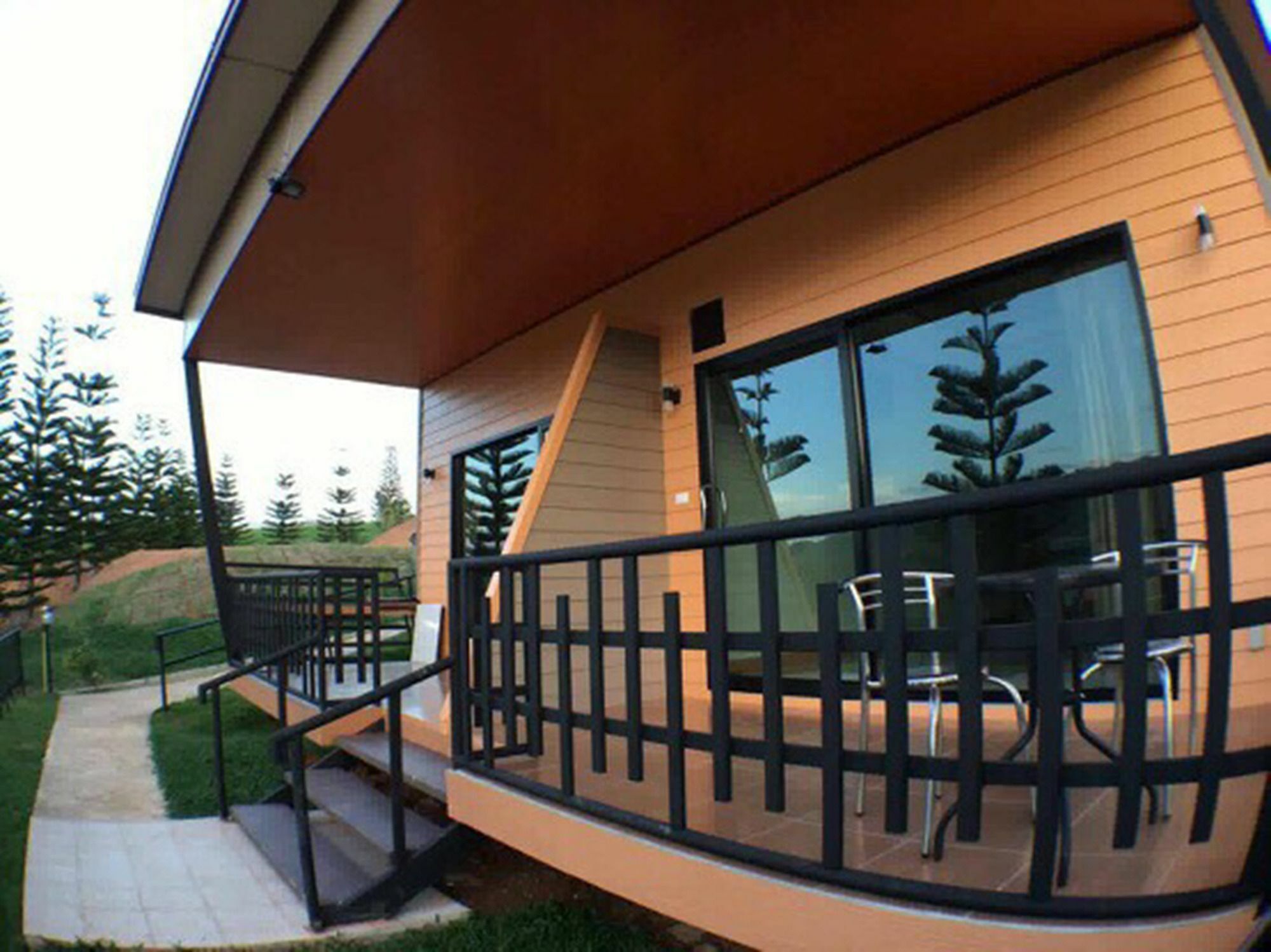 Floral Hill Khaokho Guest house