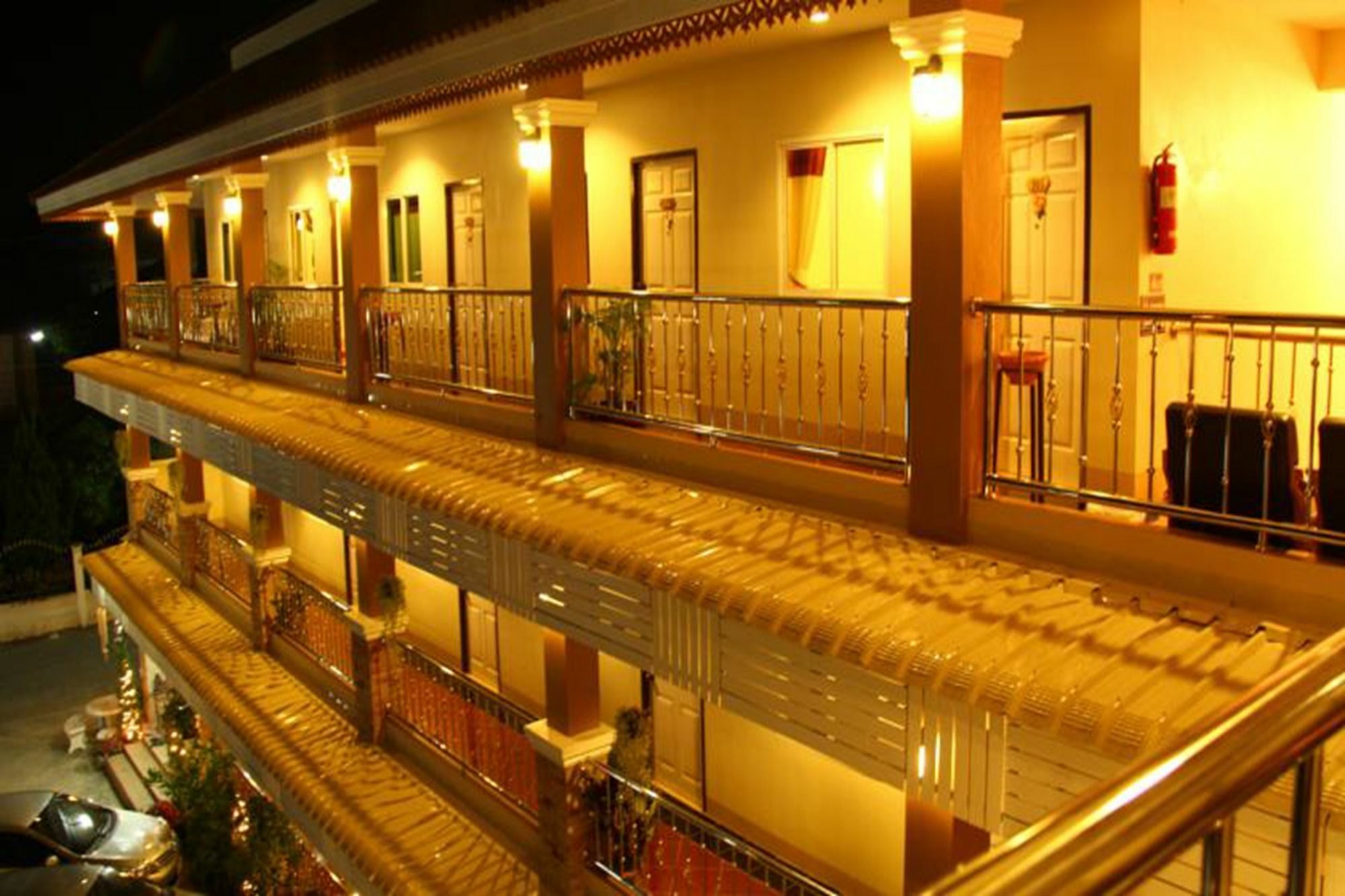 Thara Place Guest house 2*