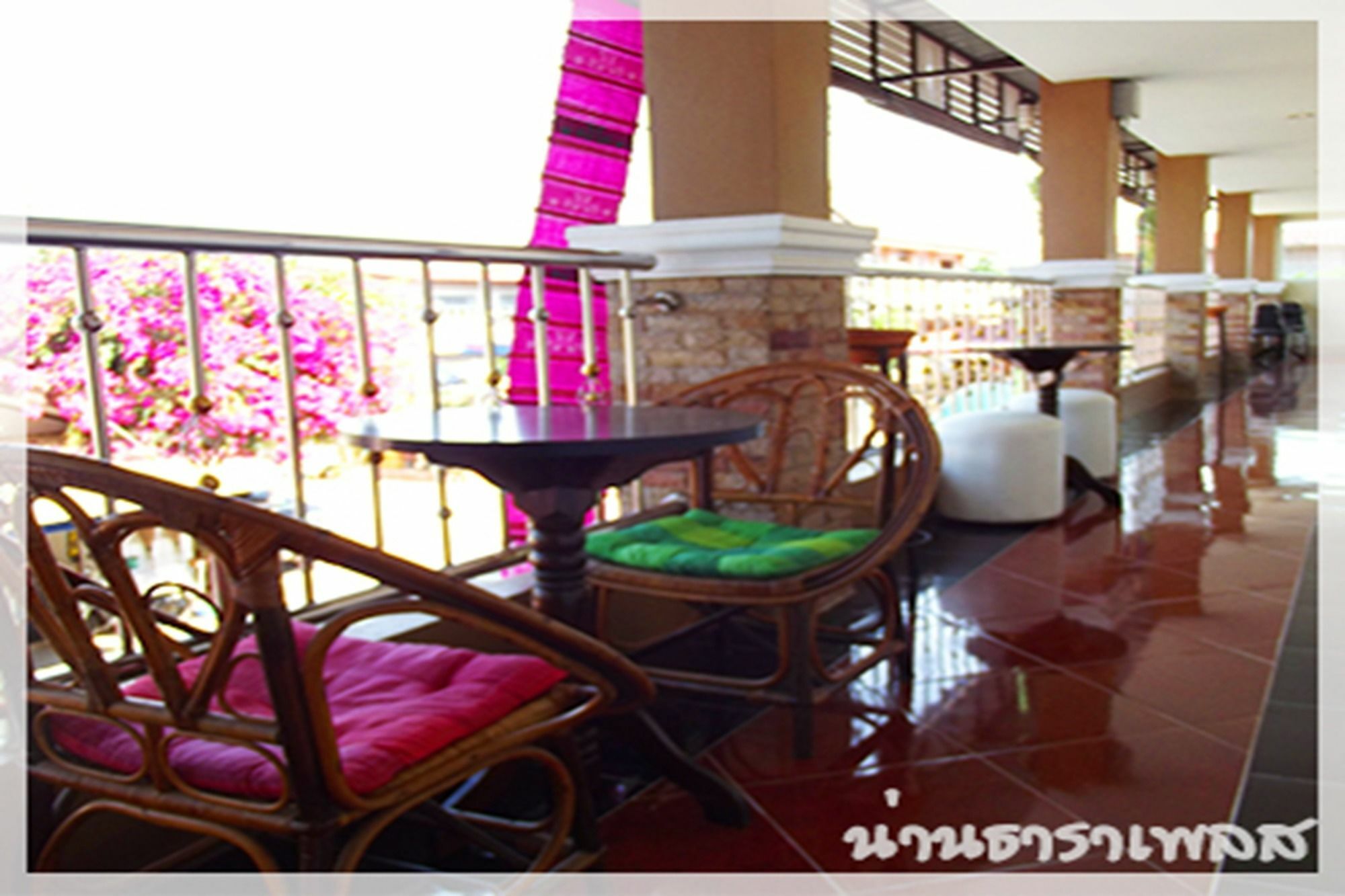 Thara Place 2*