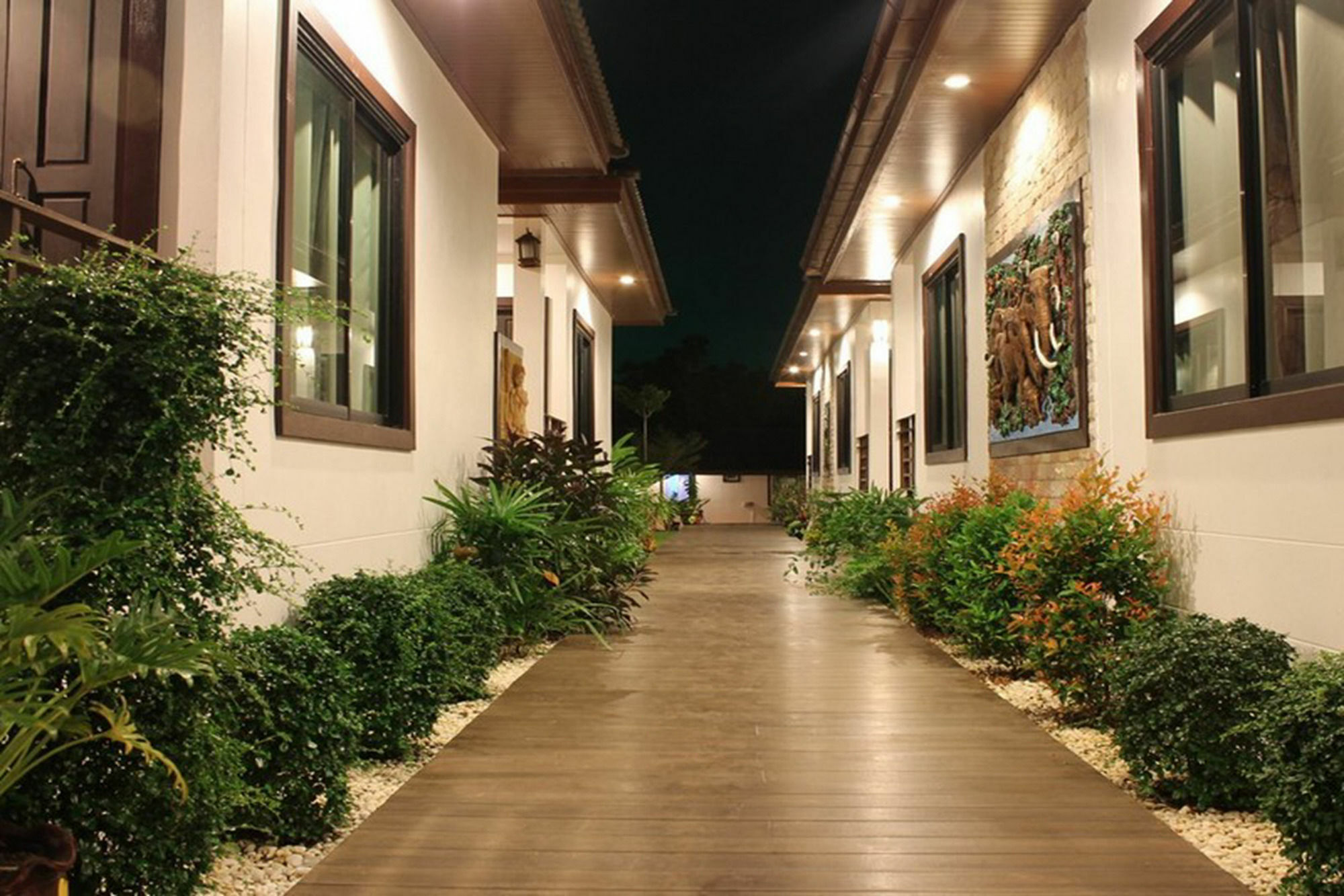 Wilawan Pool 2* Ko Lan