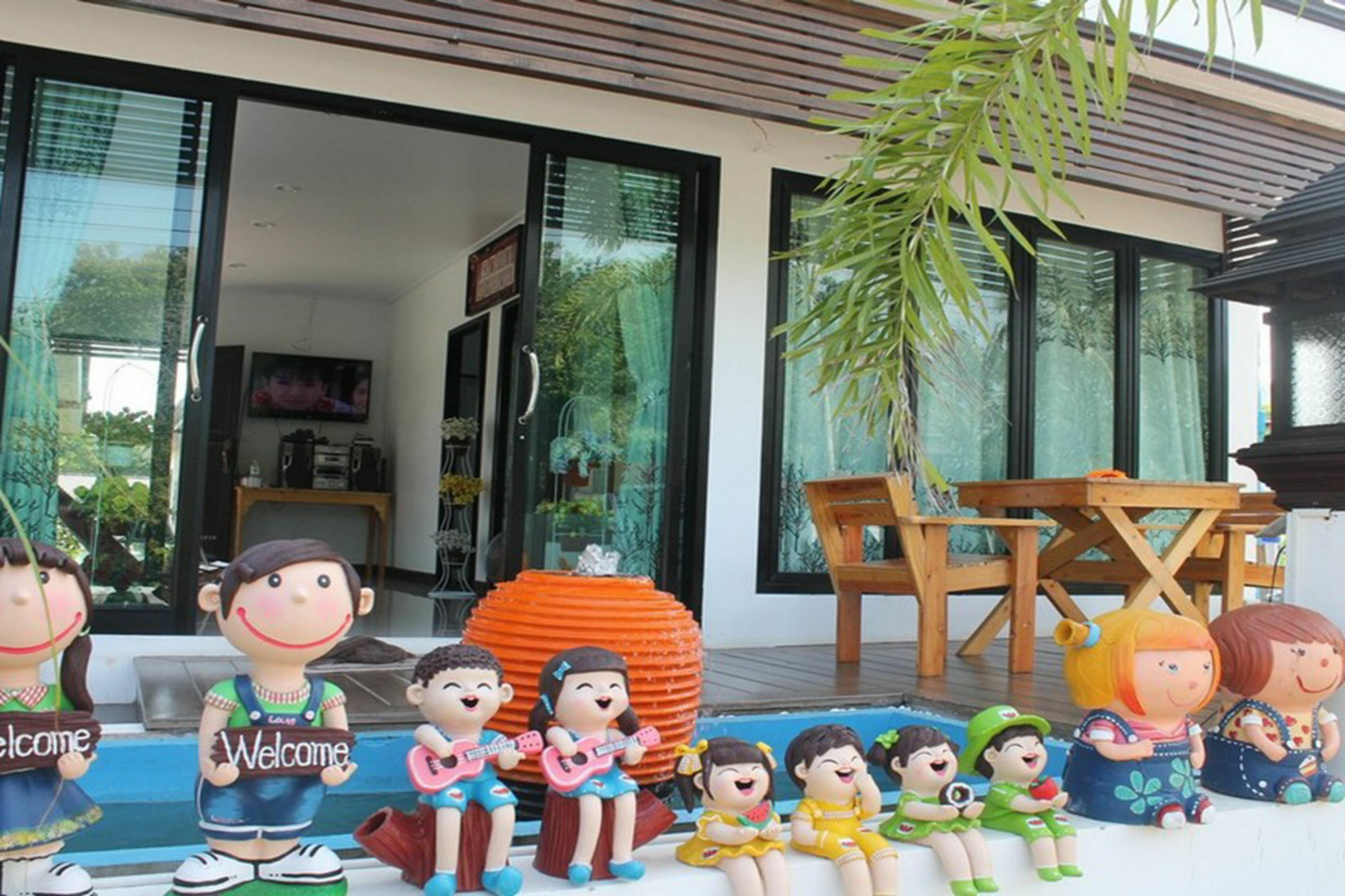 Wilawan Pool Hotel