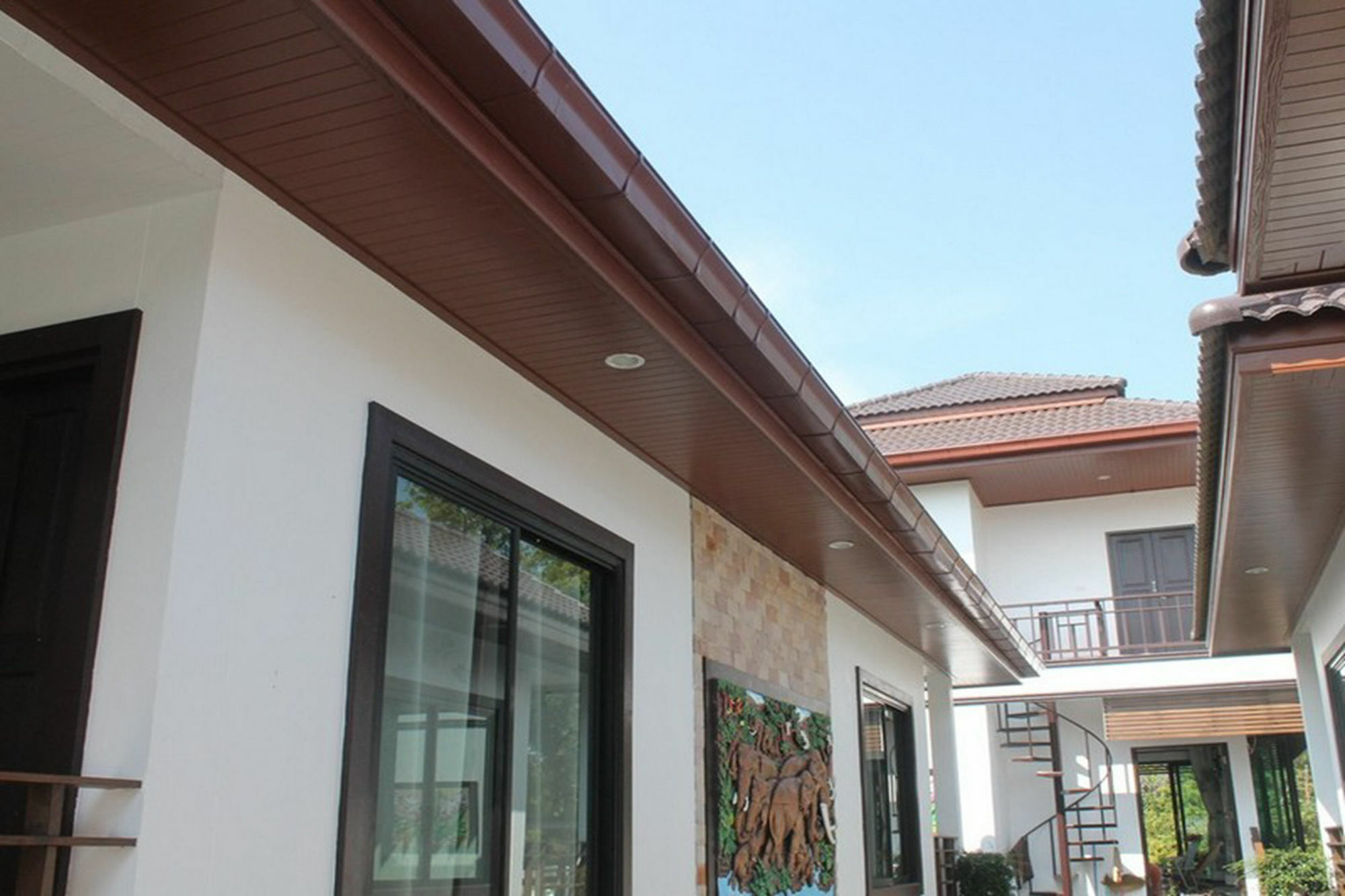Wilawan Pool
