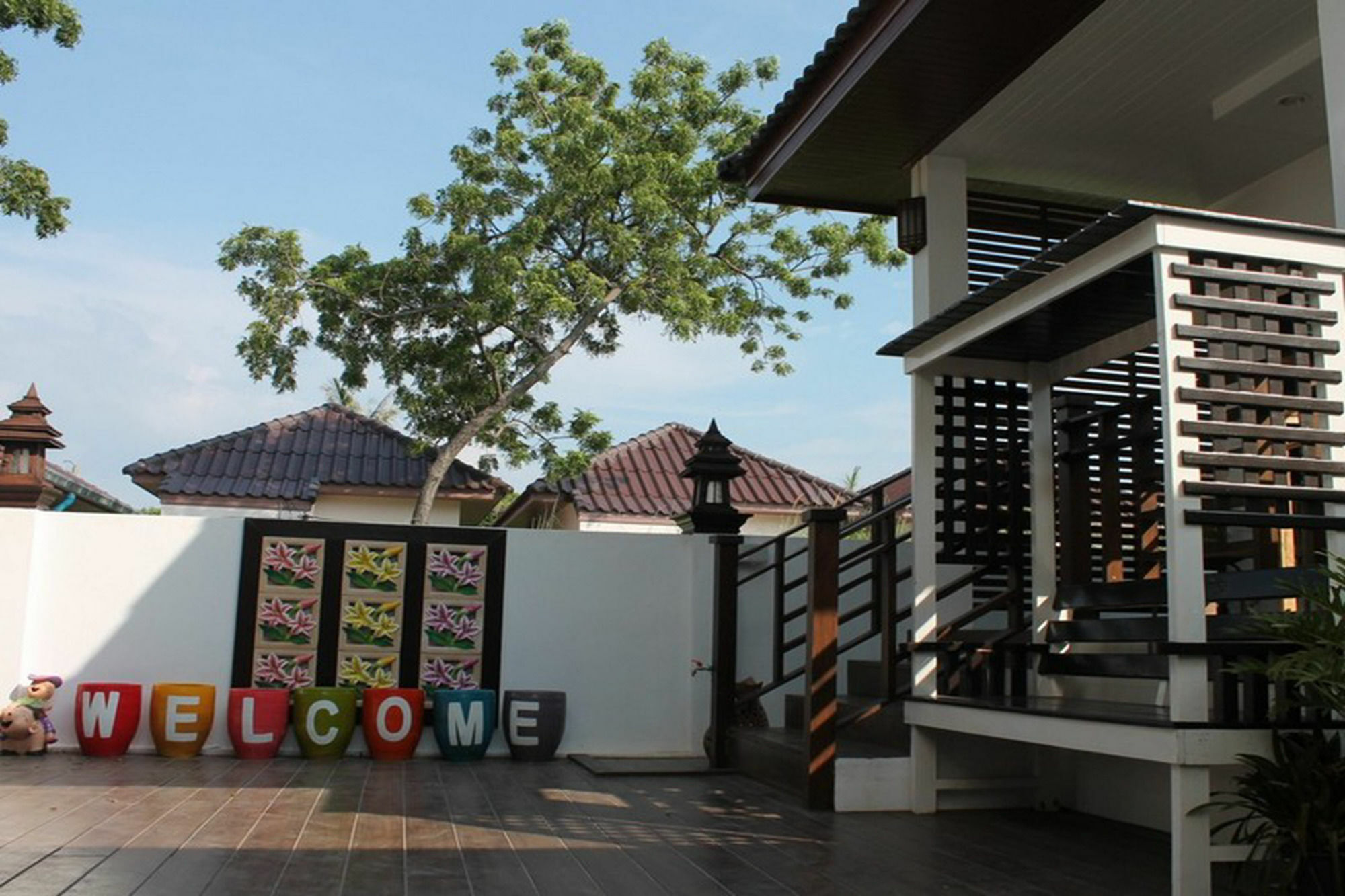 Wilawan Pool Hotel Ko Lan