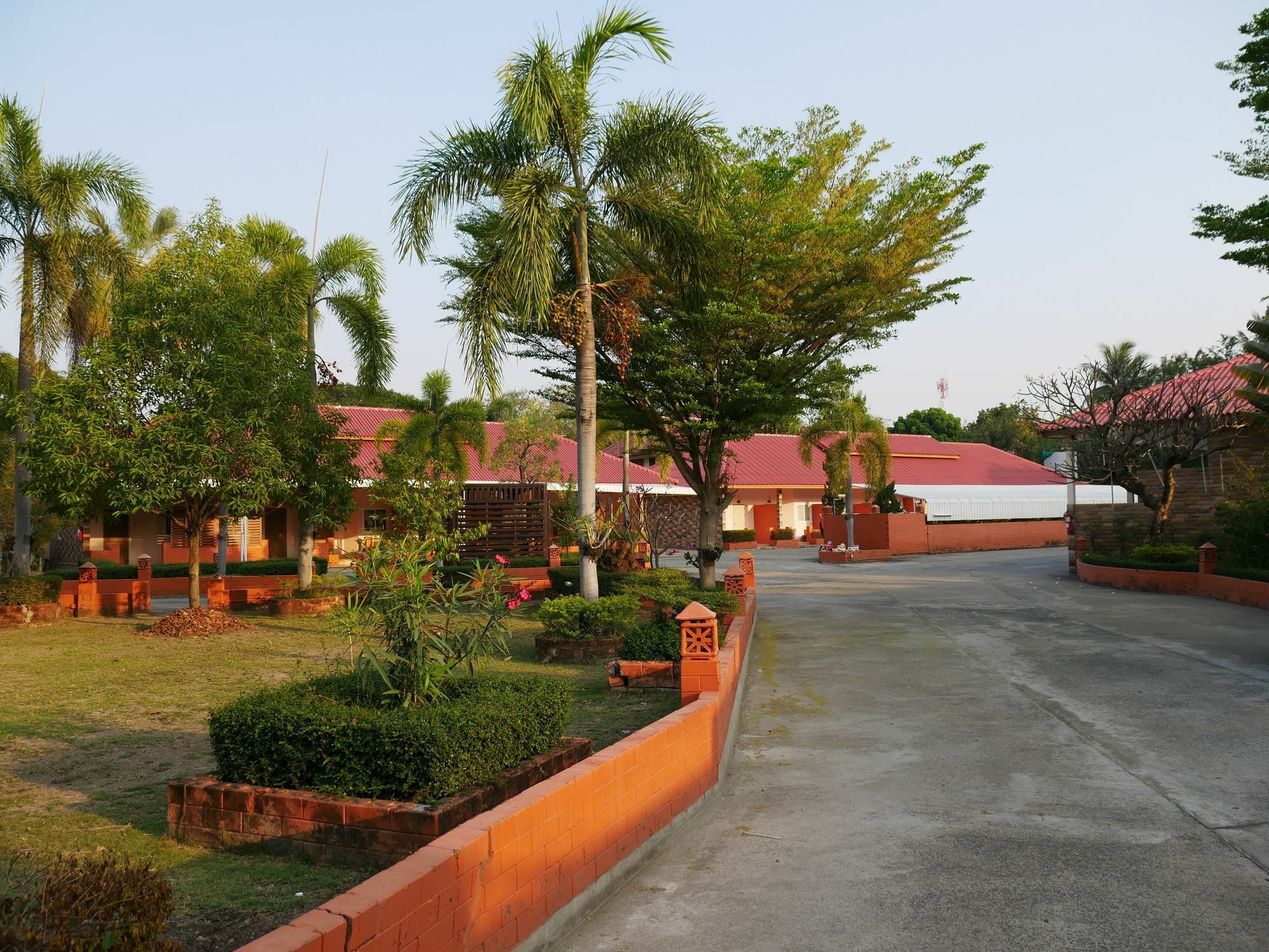Ploy Economy hotel 2*