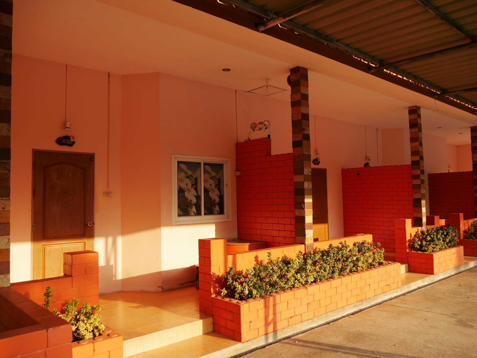 Economy hotel Ploy Buriram