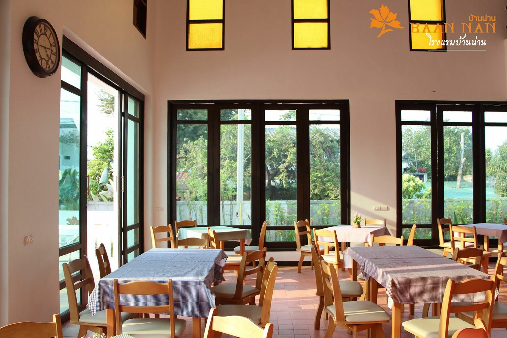 Baan 3*