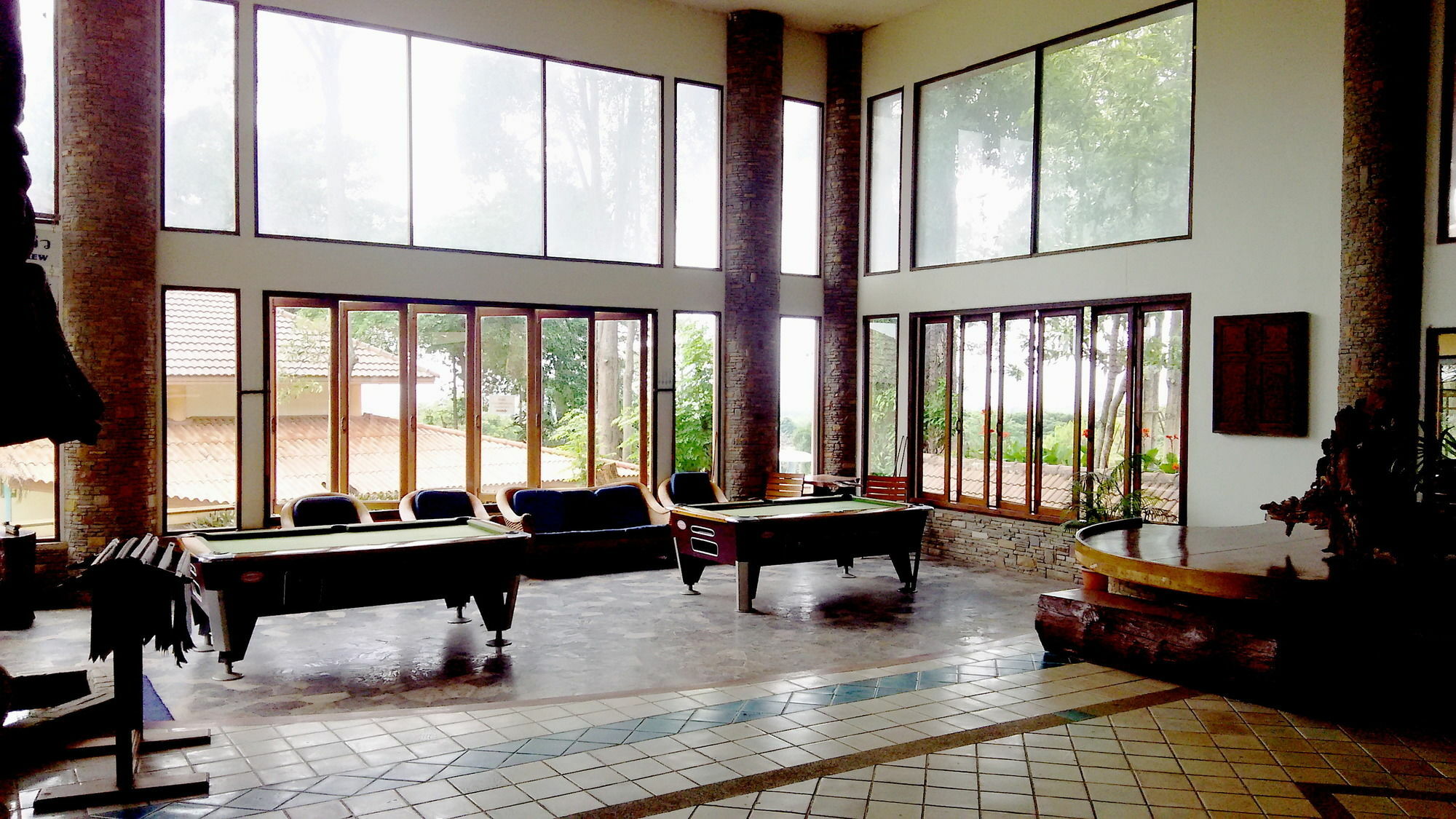 Arayana Phupimarn & Hotel