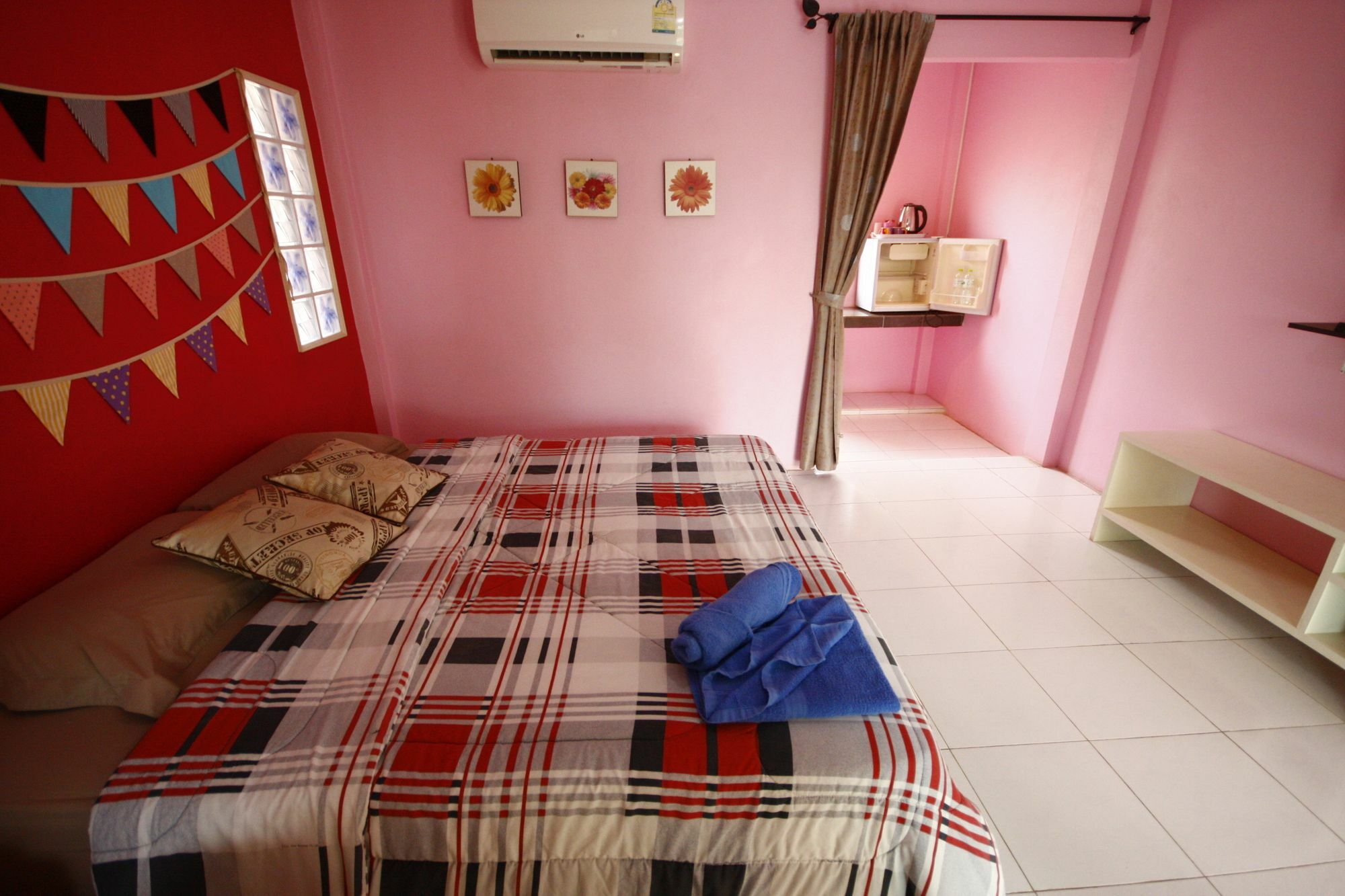 Insook Ko Guest house