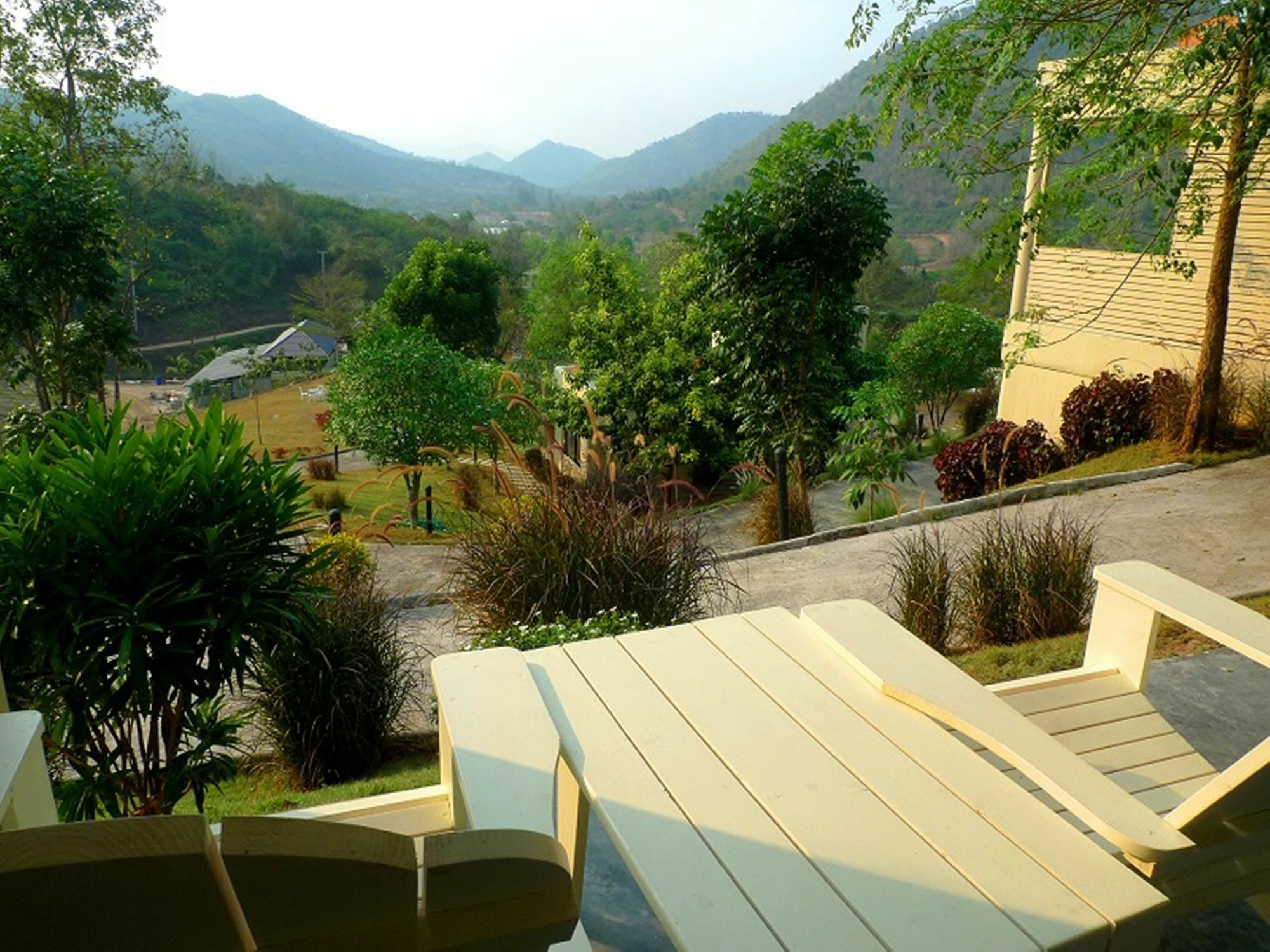 Hi-scene Resort Suan Phueng