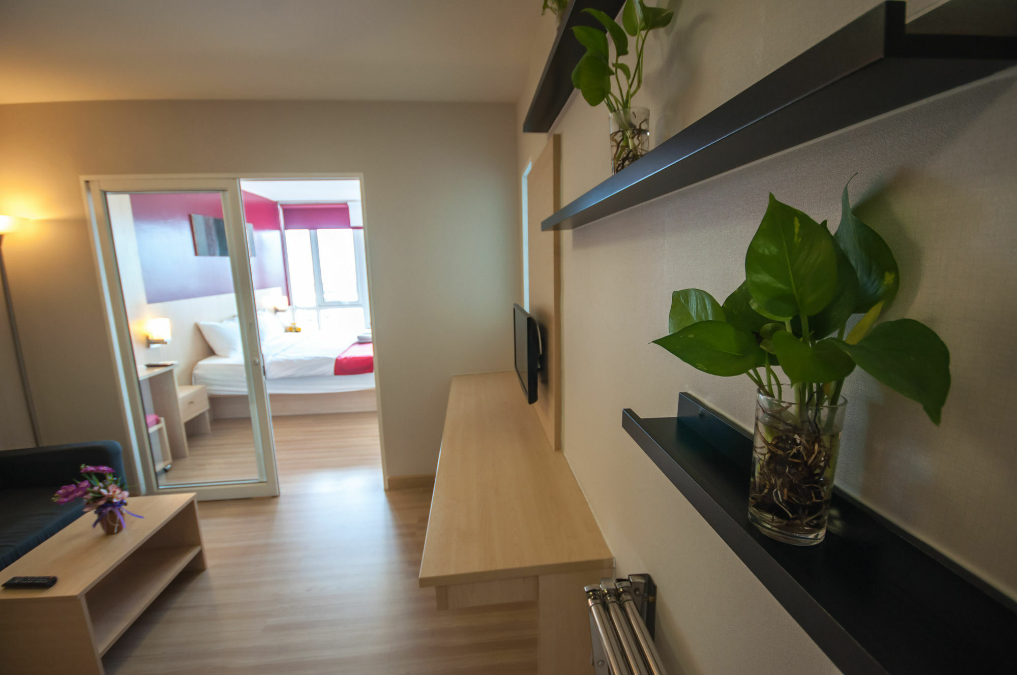 Hostel Implace Impact At M Sociaty Pak Kret