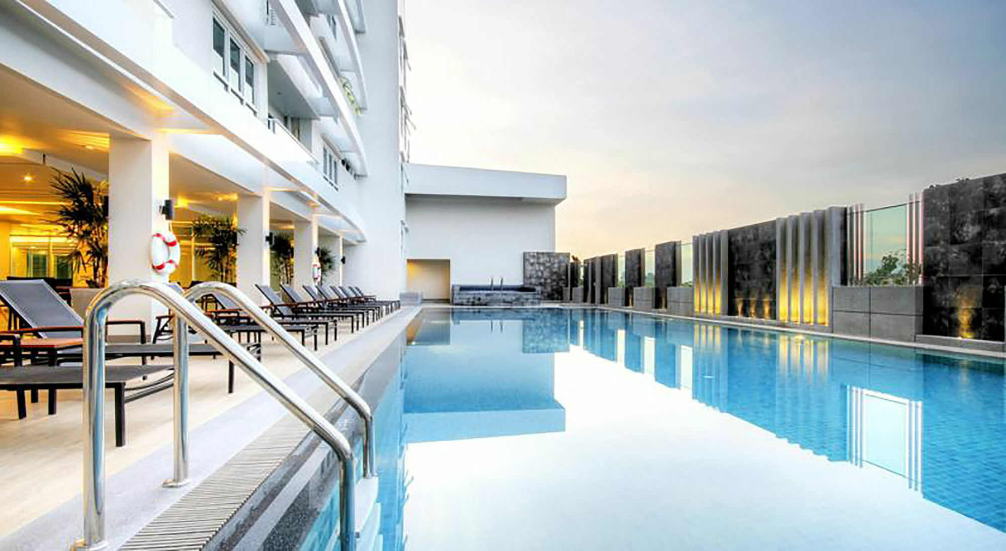 Classic Kameo & Serviced Apartments, 5* Phra Nakhon Si Ayutthaya