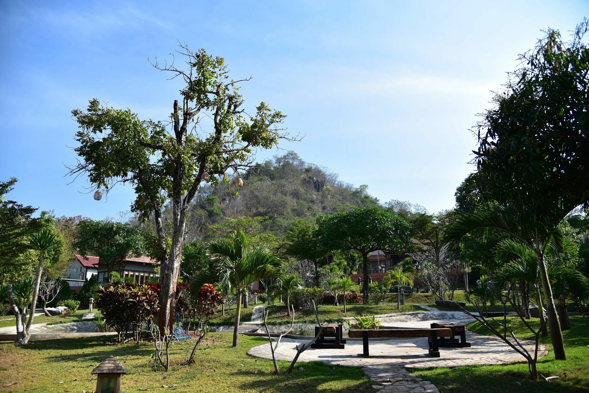 Dusit Talai Resort Nong Nam Daeng