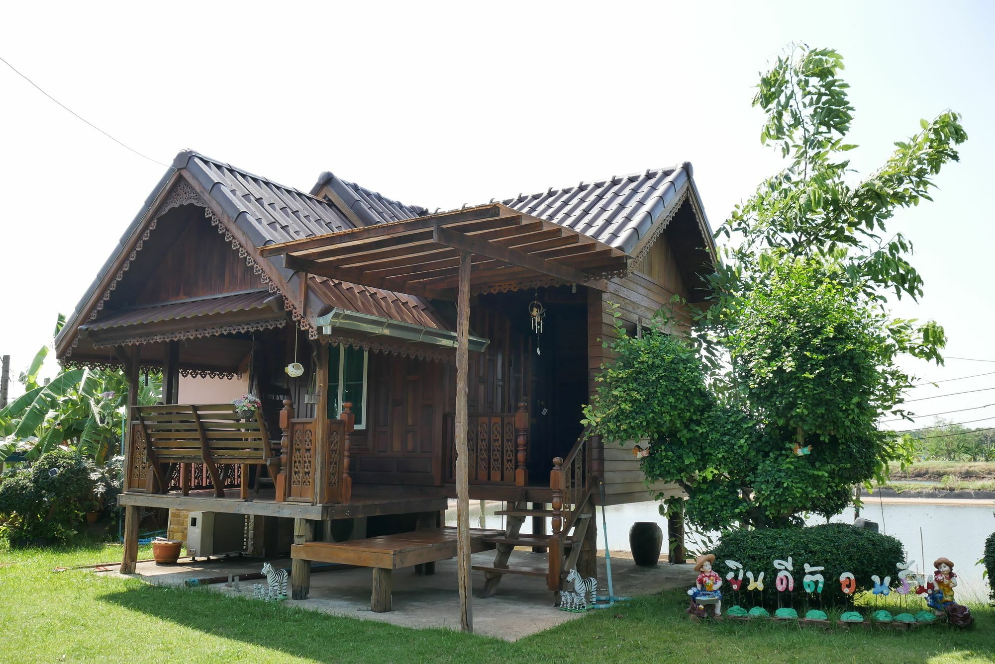 Guest house Baan Pak Phutawan 2*