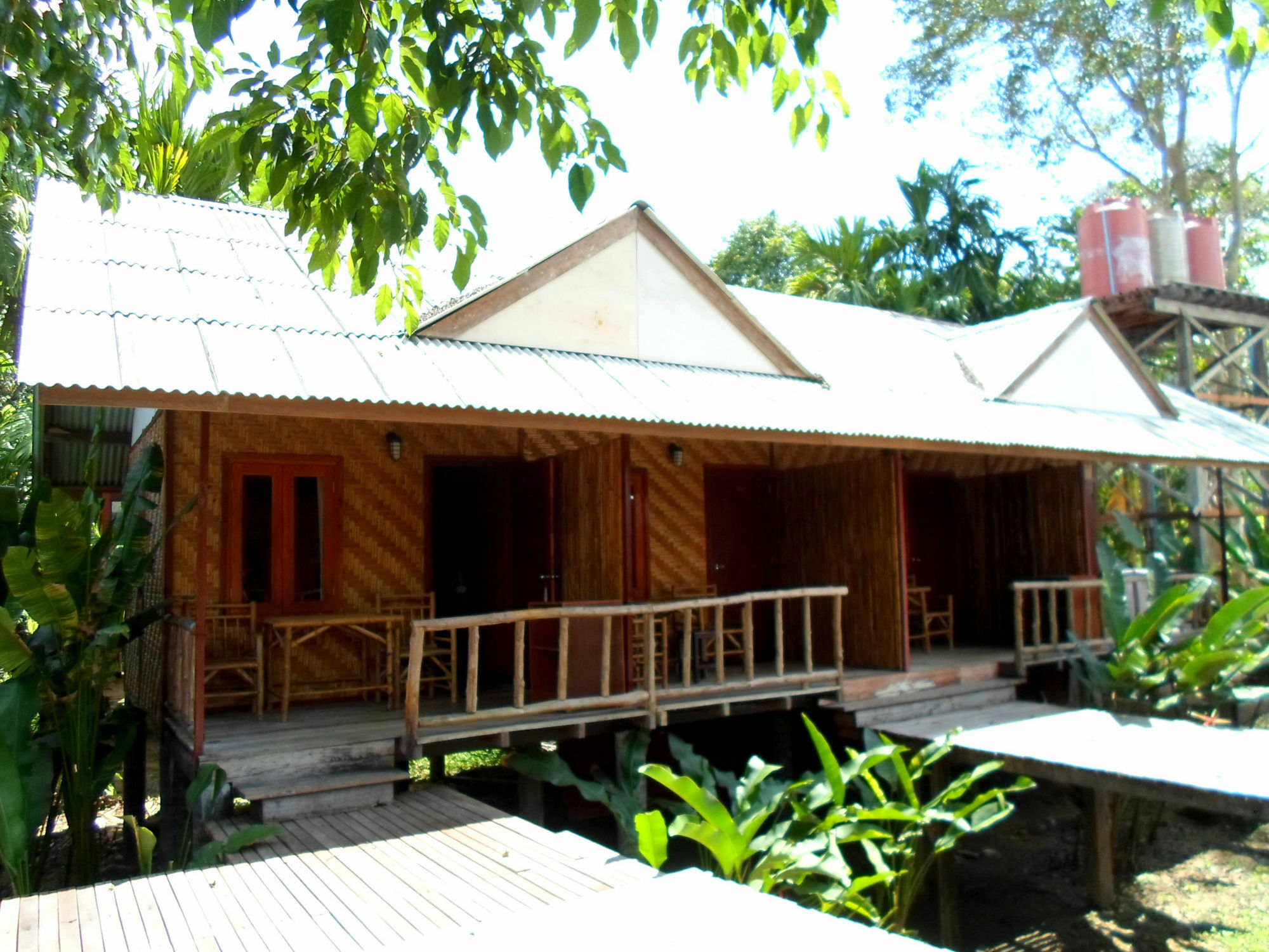 Resort Khao Sok 2*