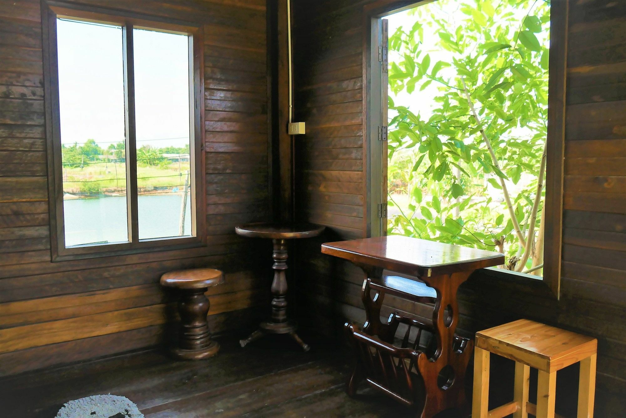 Guest house Baan Pak Phutawan 2*