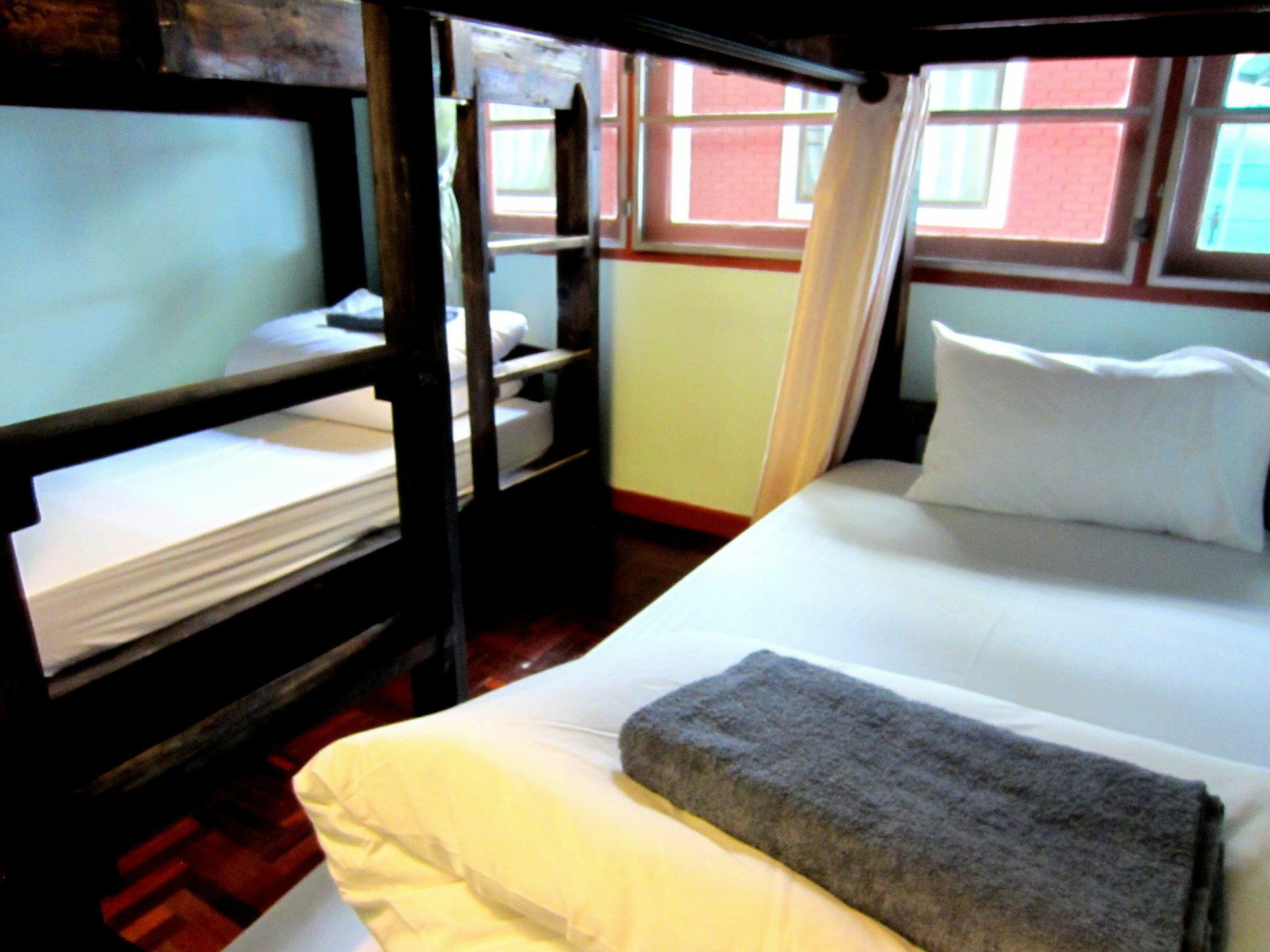 Hostel Sakura House