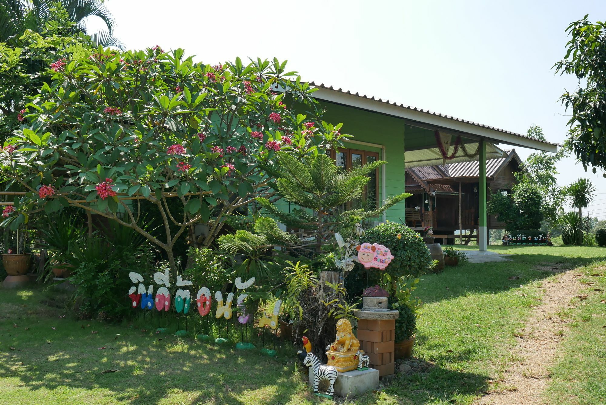 Baan Pak Phutawan