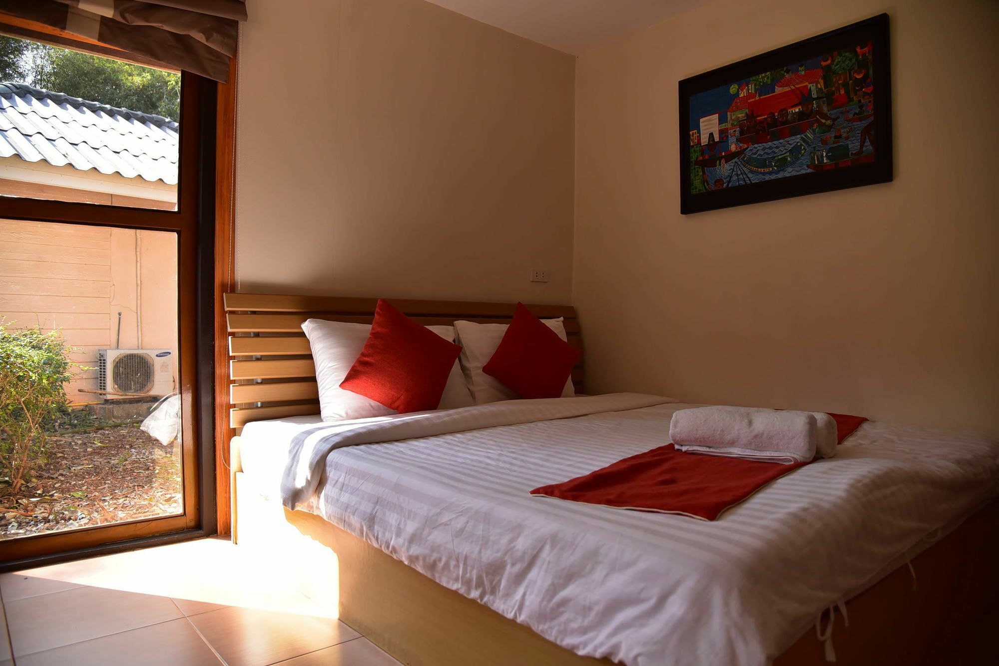 Dusit Talai Resort Nong Nam Daeng