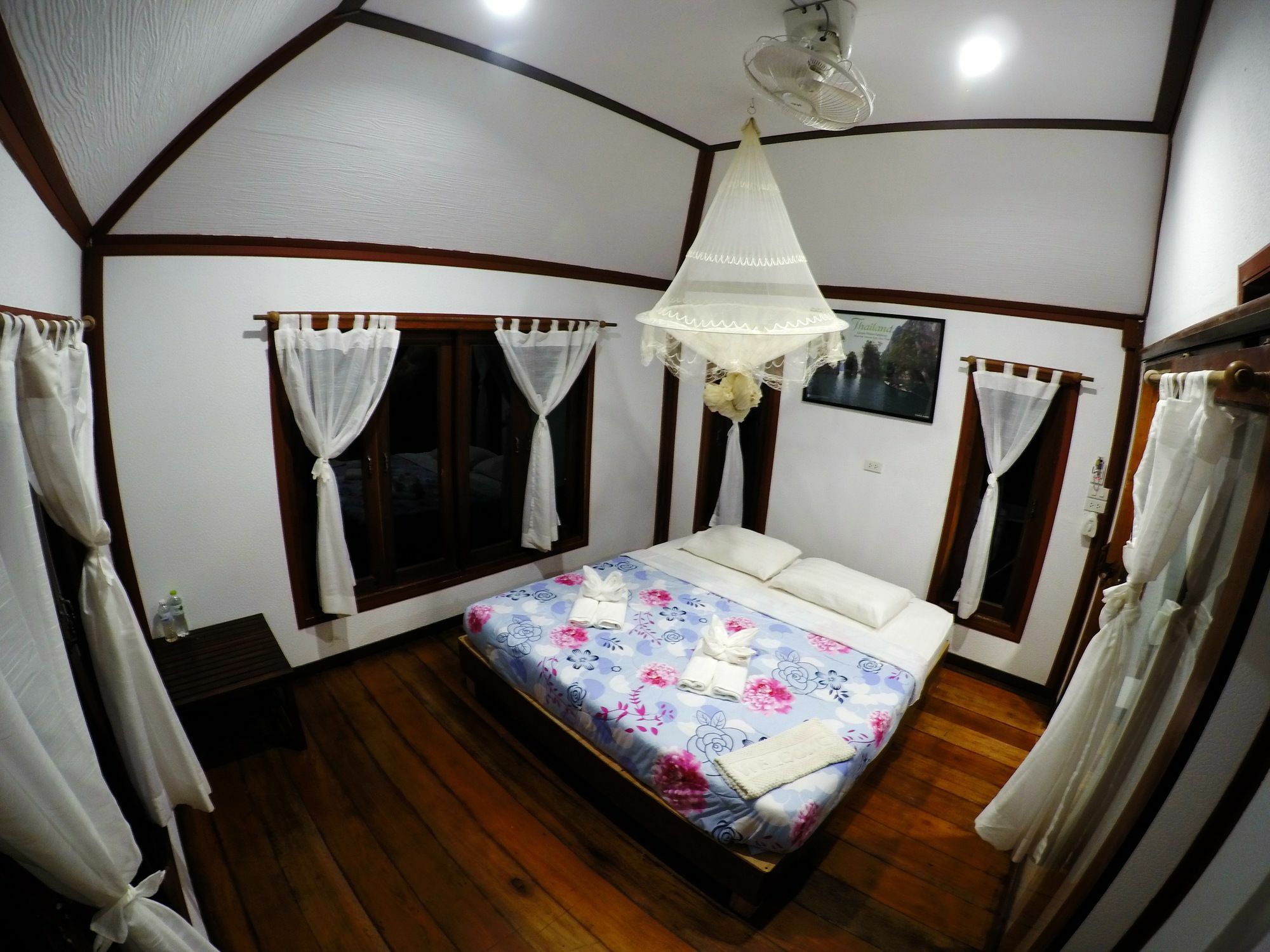 Campo de férias Baan Khao Sok