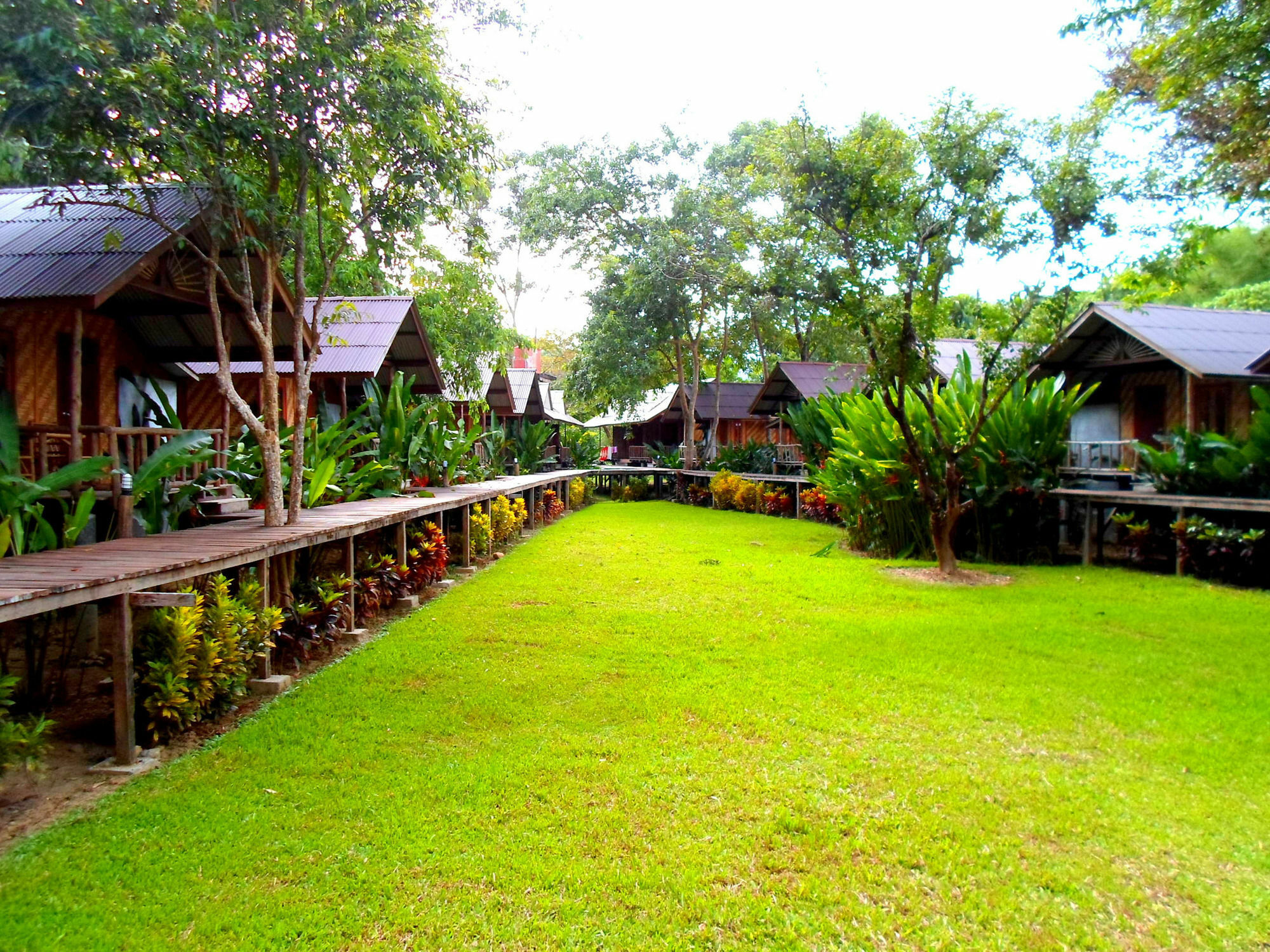 Khao Sok 2*