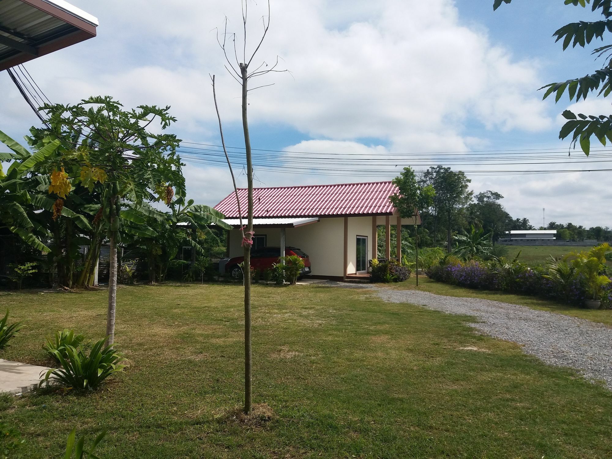 Tawan Village Guest house