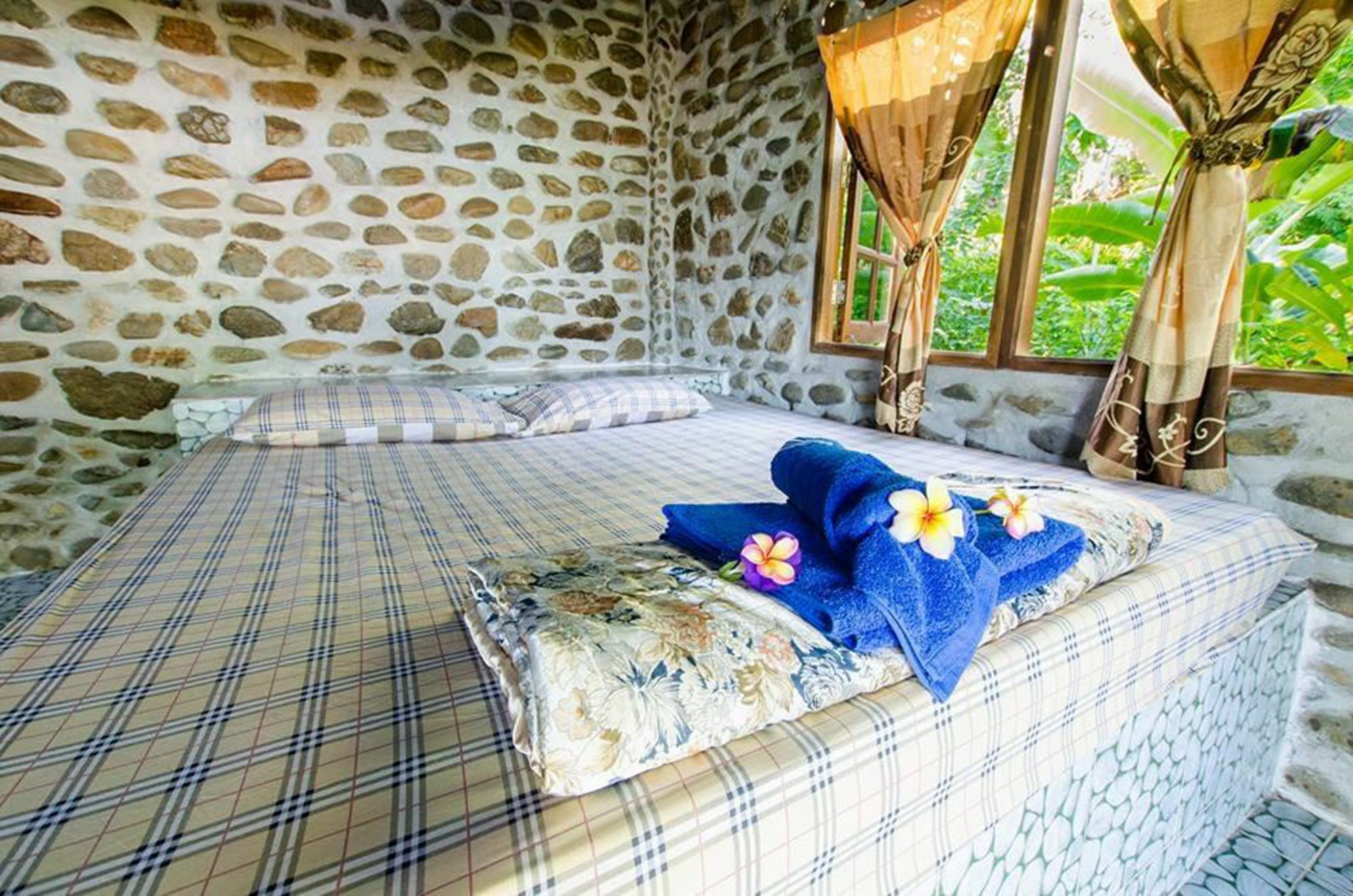 Guest house Rattana Koh Chang Ranong