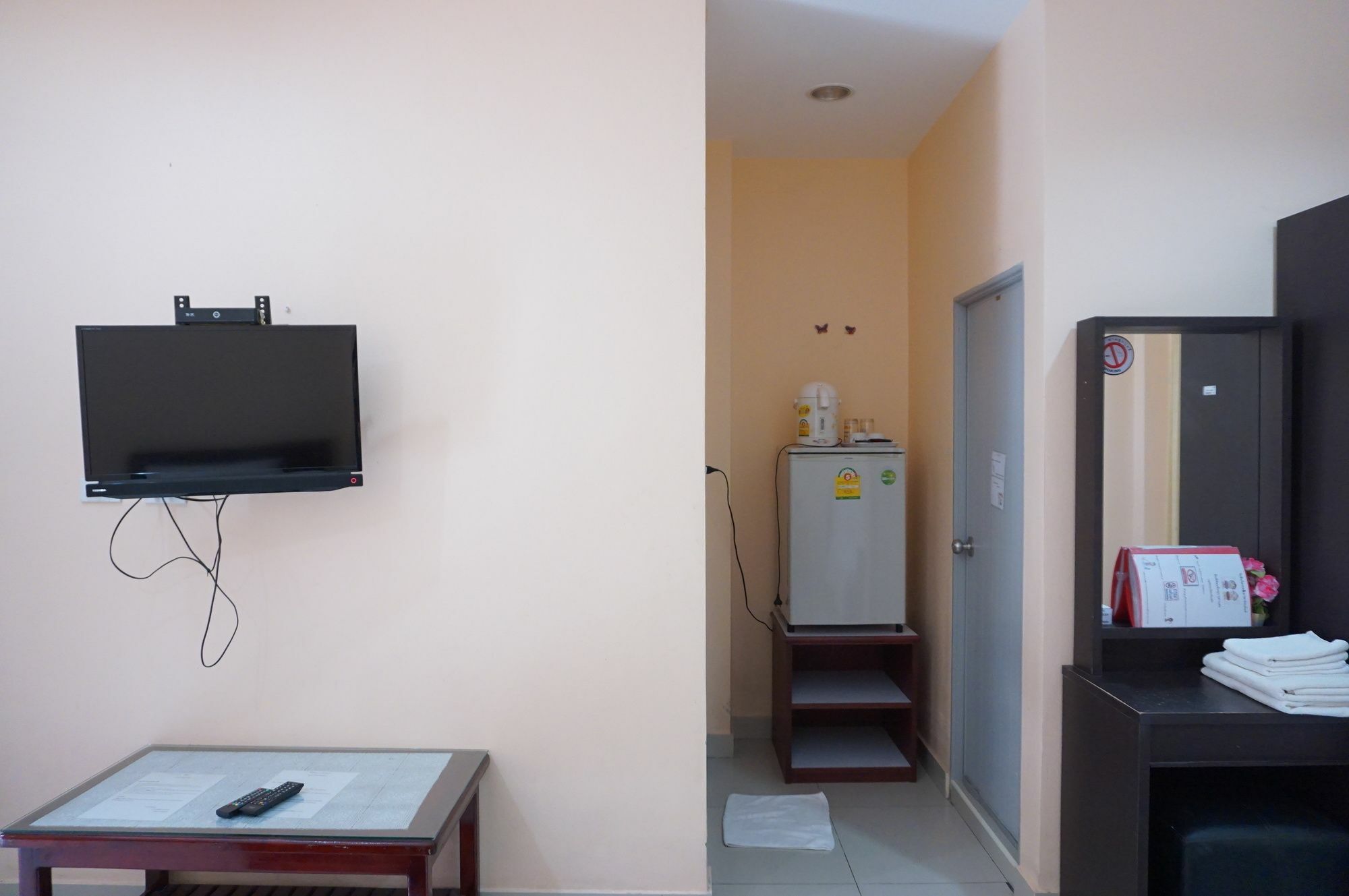 Jirasin & Aparthotel