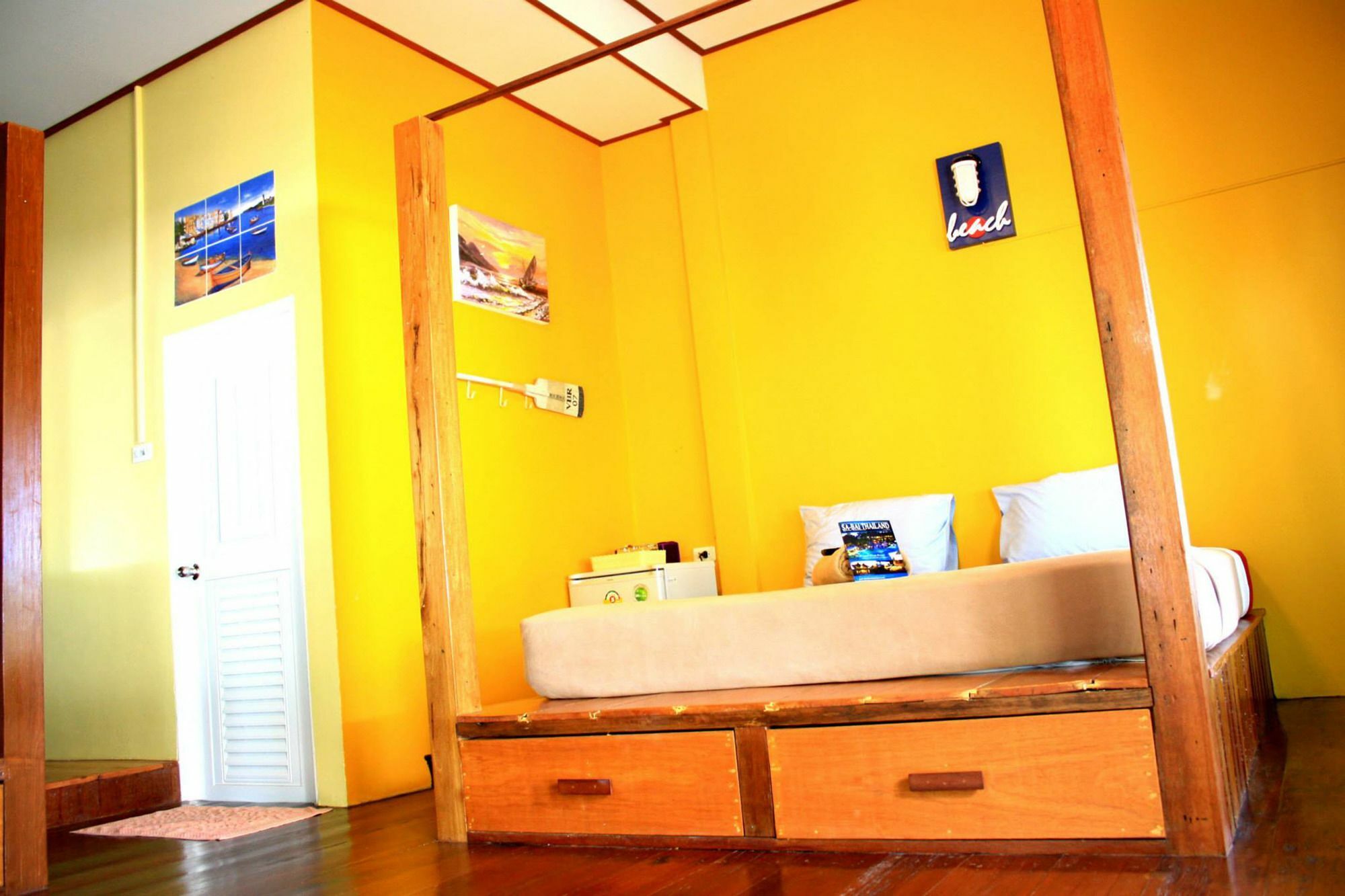The Pier Boutique 3*