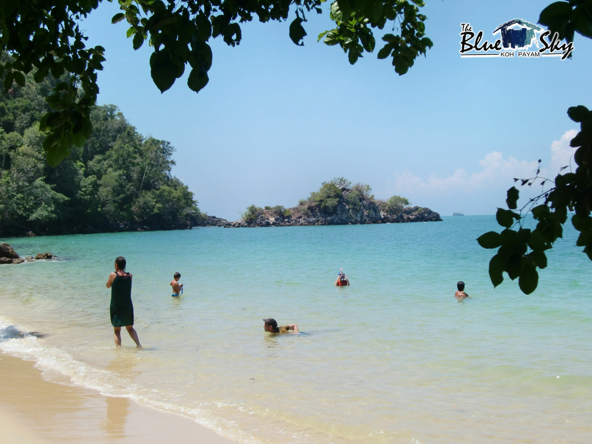 Resort The Blue Sky Resort@ Koh Payam Koh Phayam