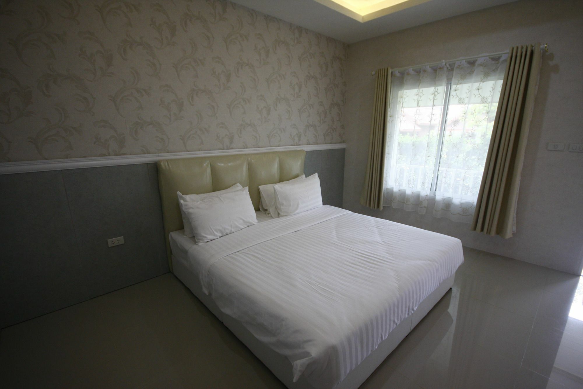 Resort Grand Garden Buriram