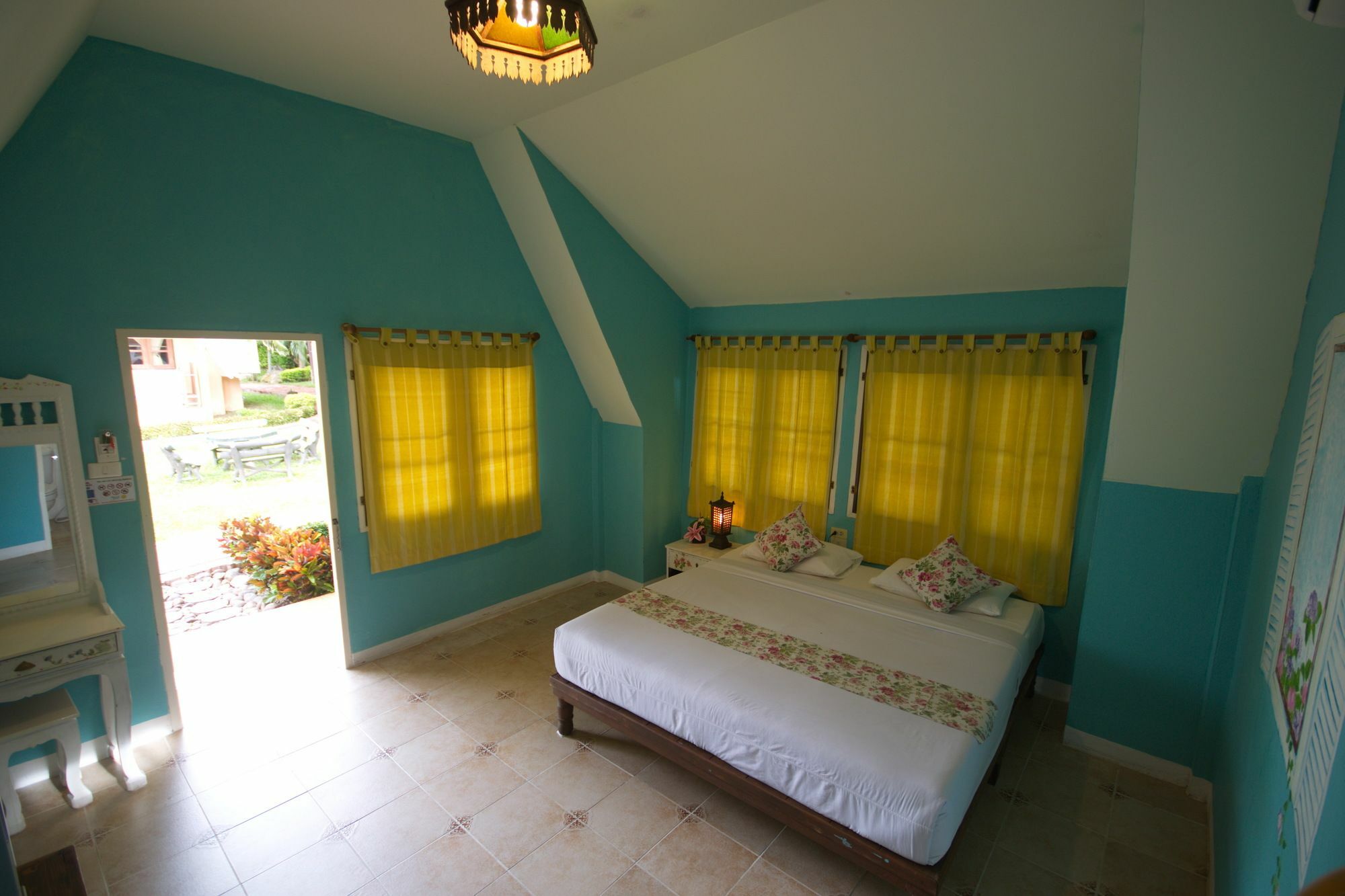 Touch Star - Doi Inthanon Resort