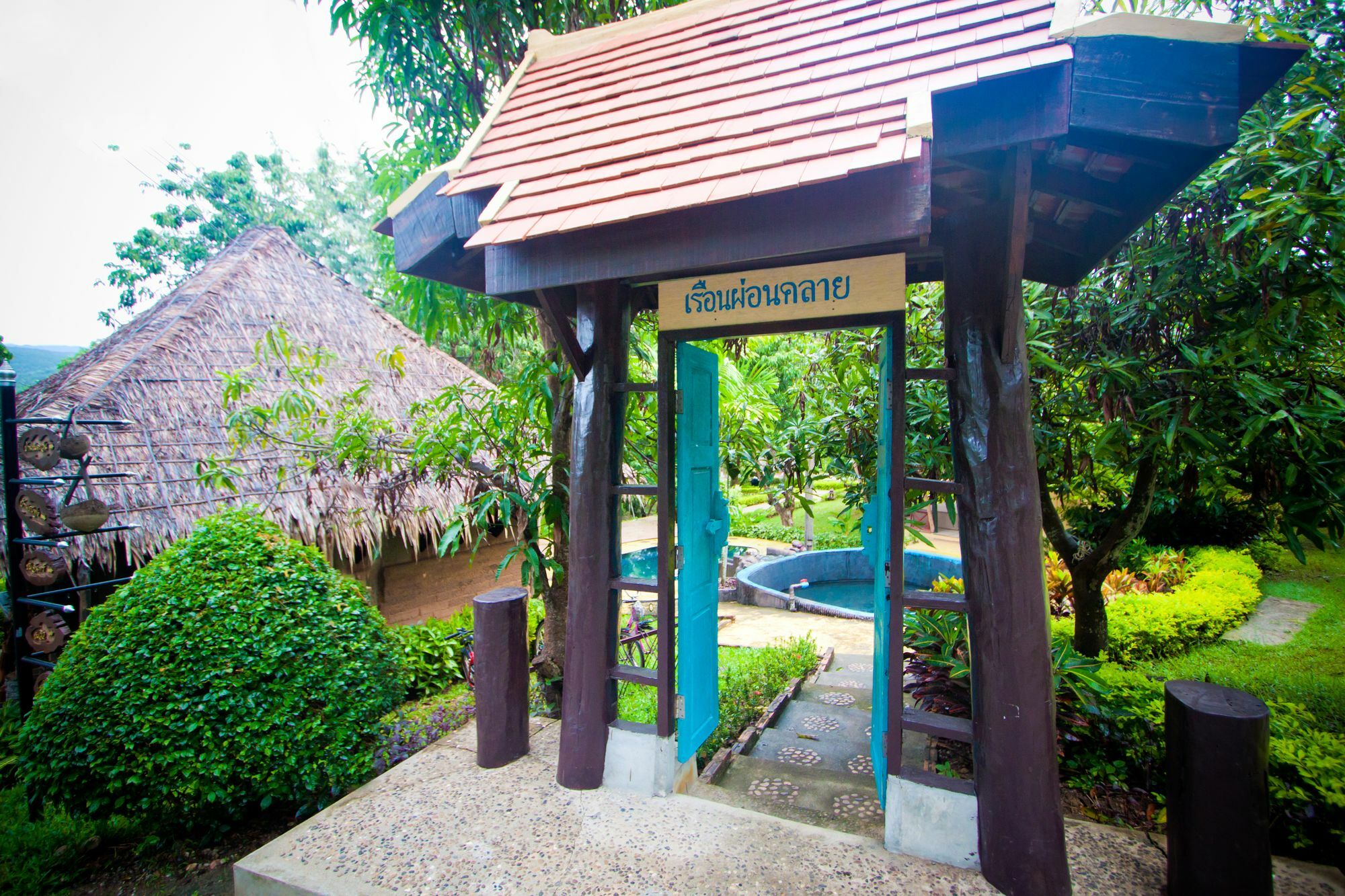 Touch Star - Doi Inthanon Resort Chom Thong