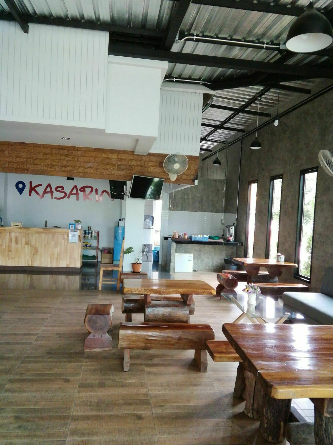 Kasarin Court Guest house 2*