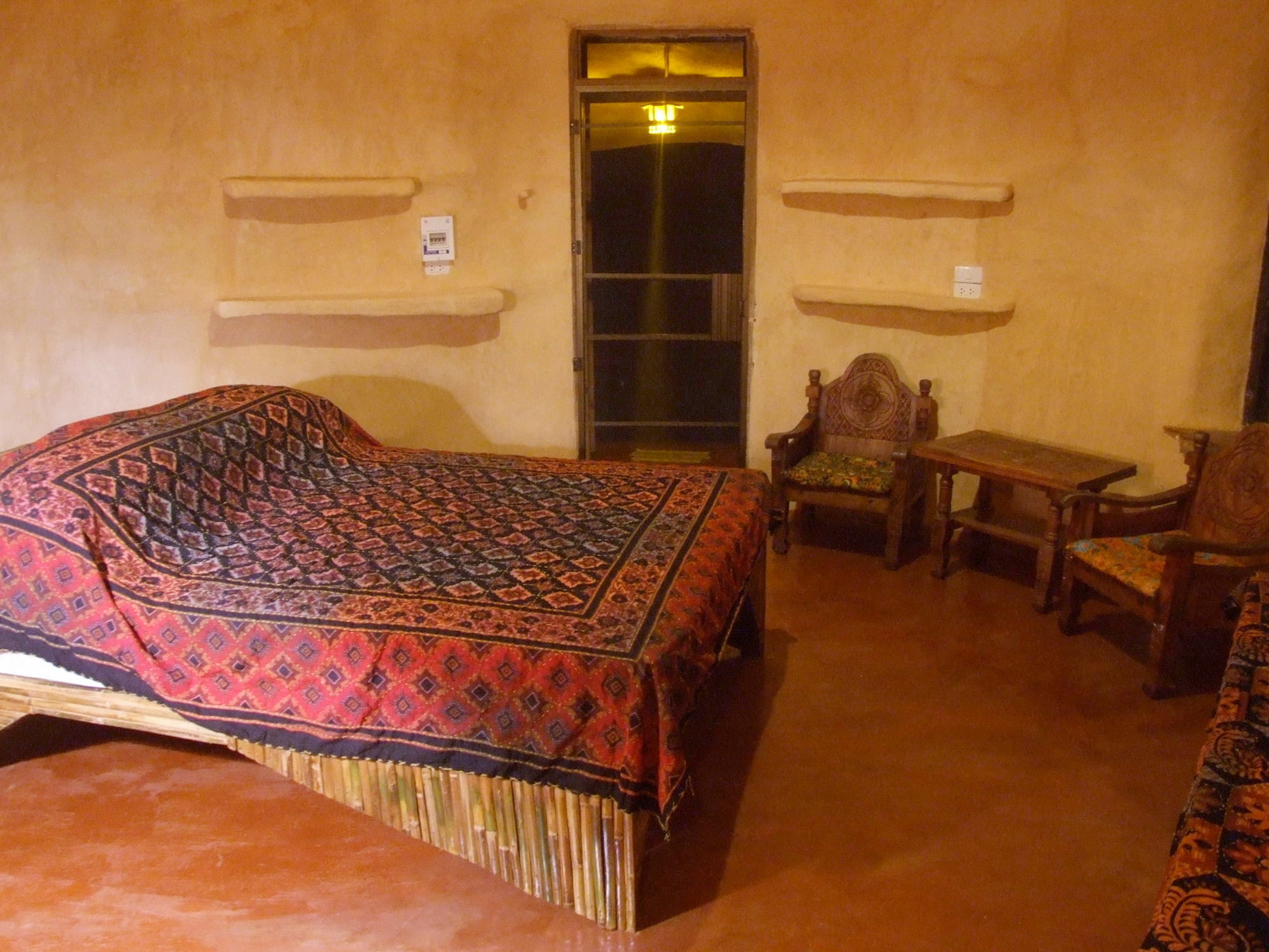 Roundhouses Bed & Breakfast