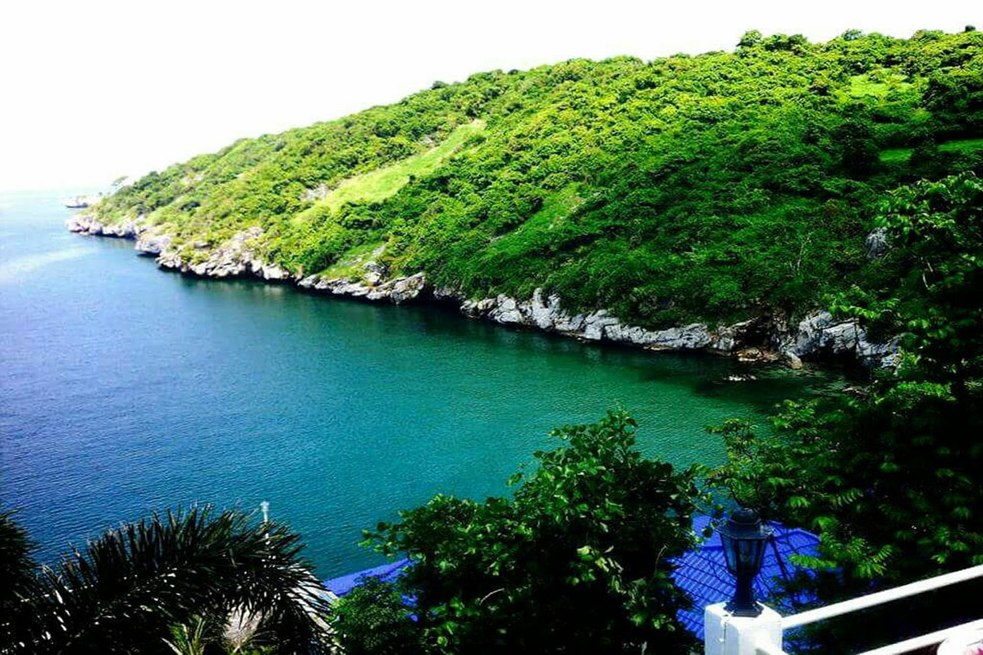 Ocean View - Ko Si Chang