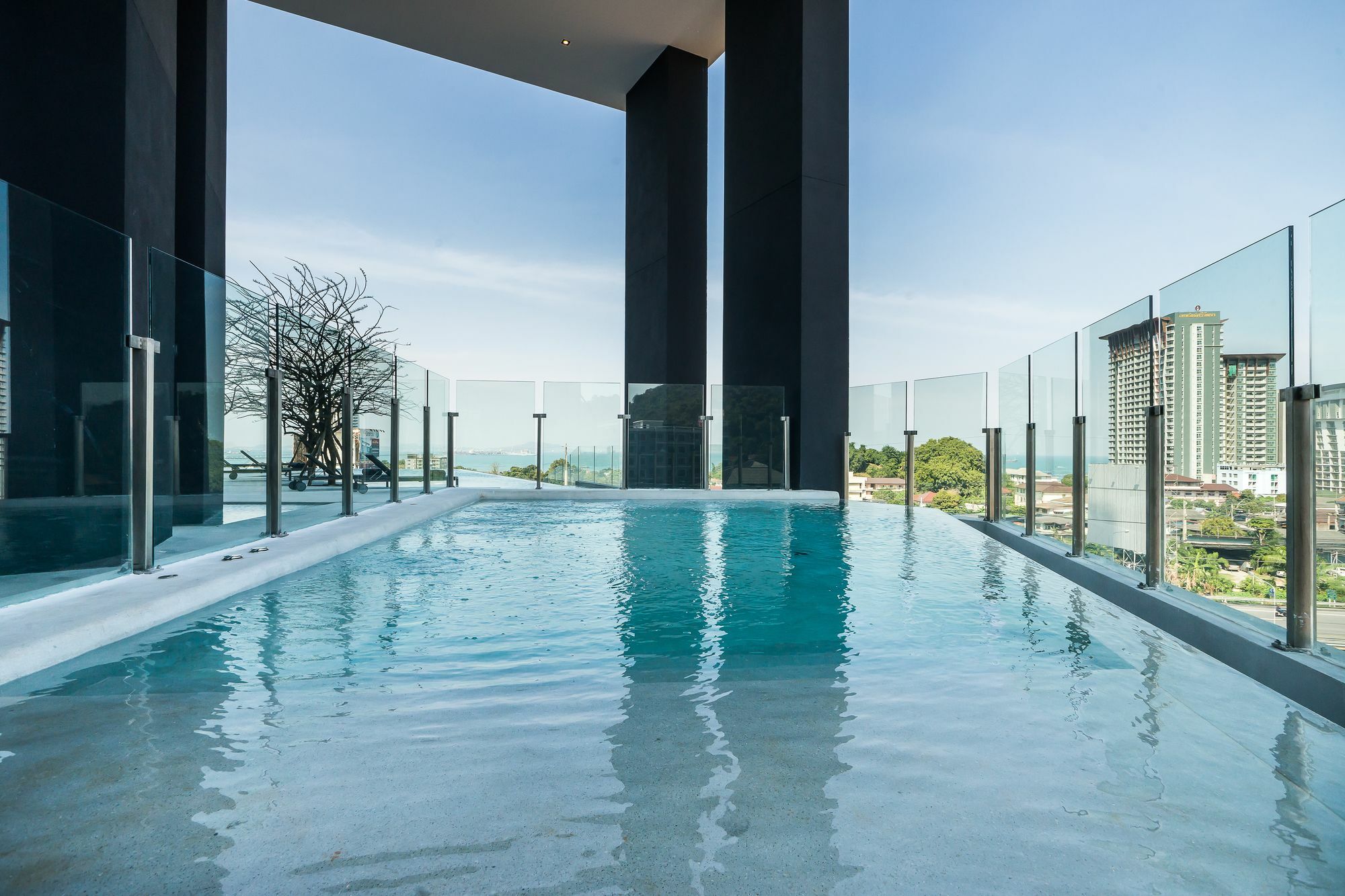Arize Sri Racha 5*