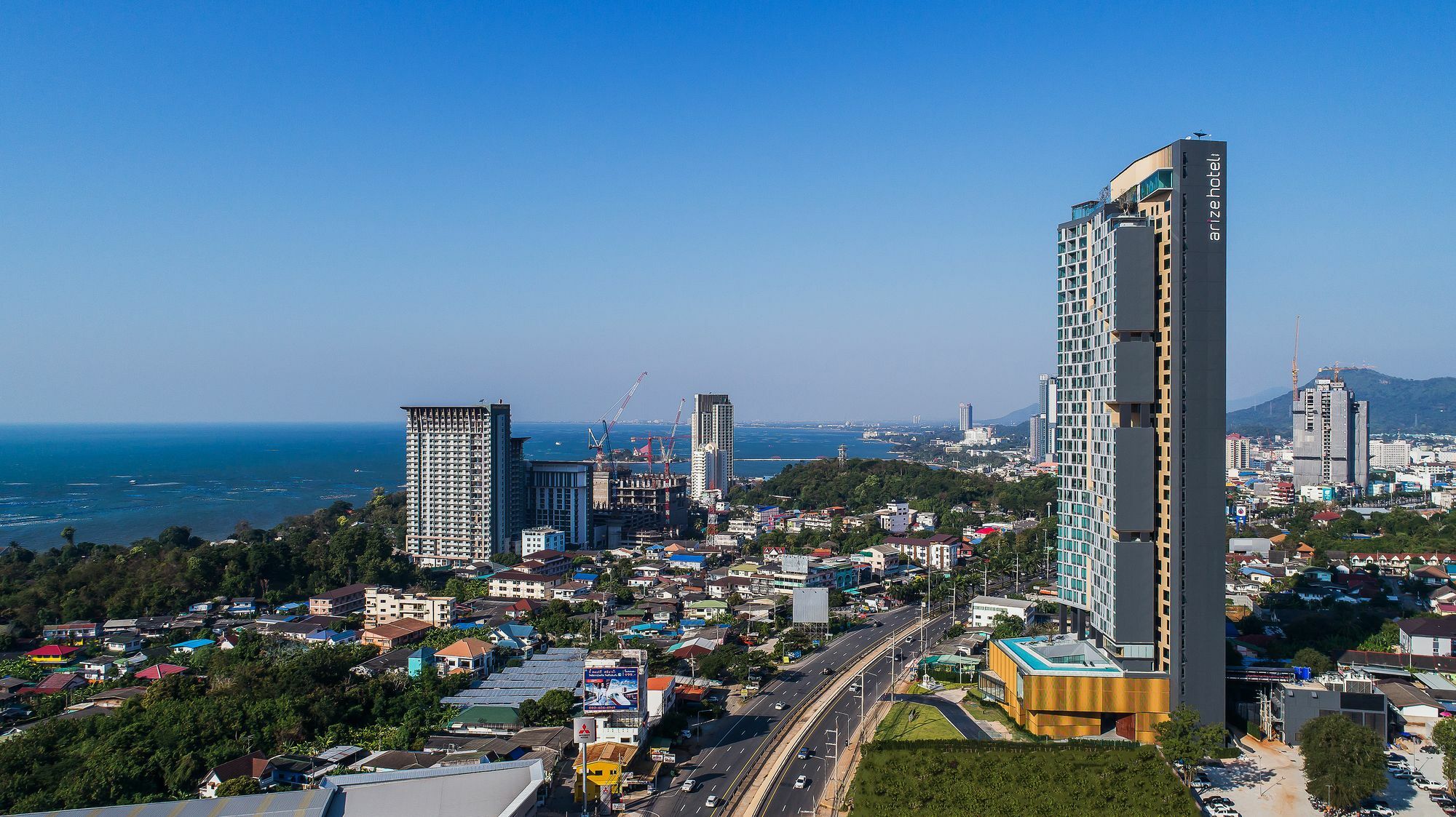 Arize Sri Racha Hotel 5*