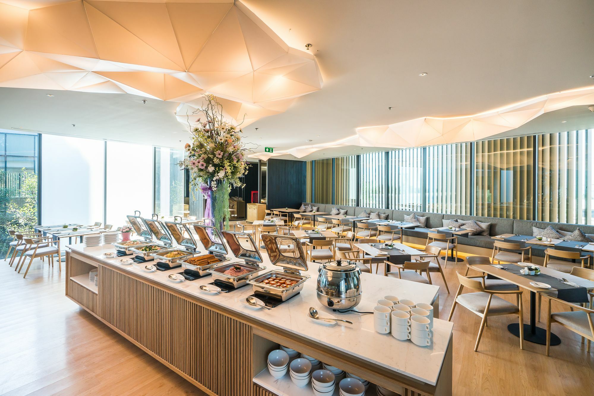 Hotel Arize Sri Racha 5*
