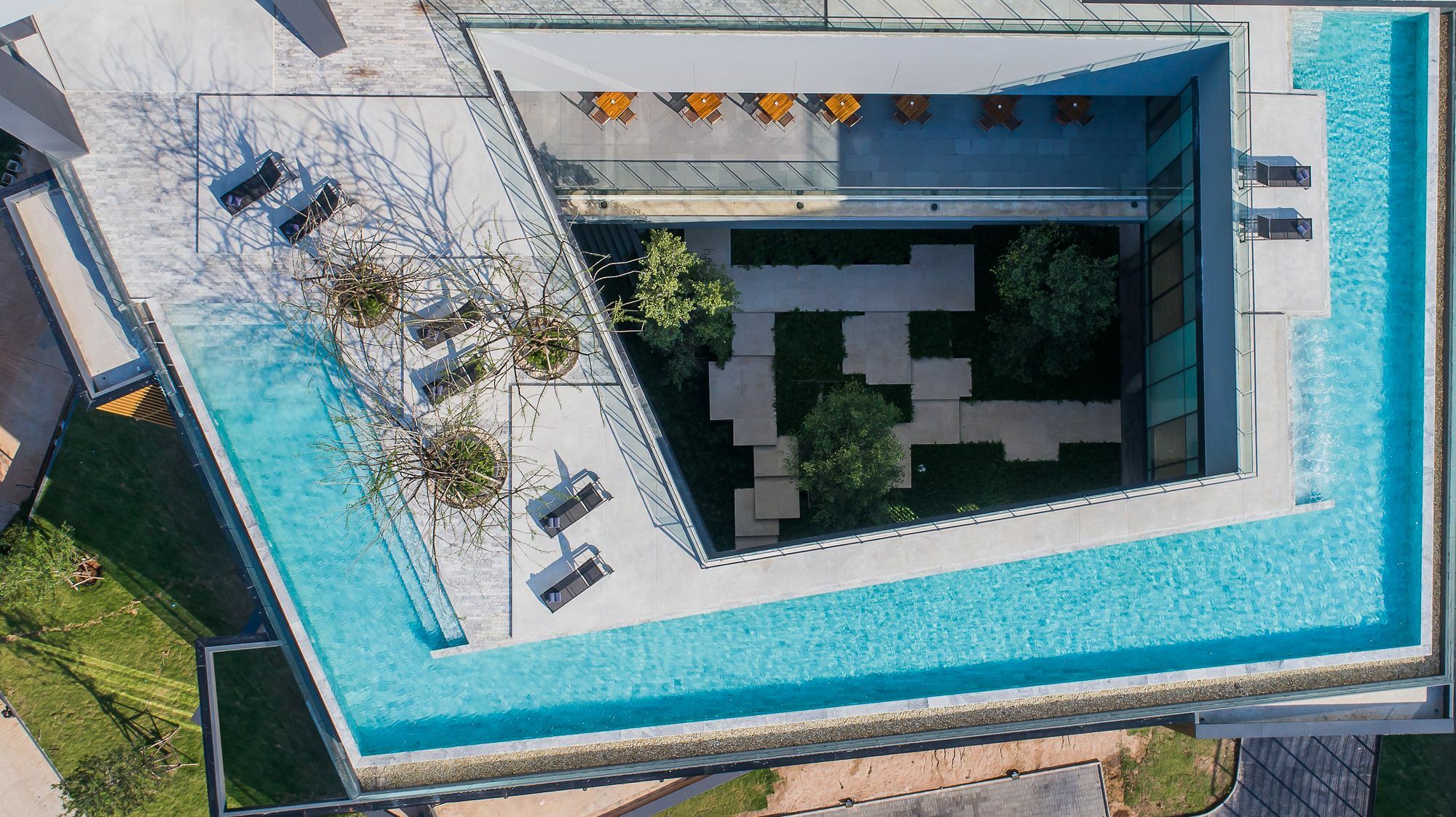 Arize Sri Racha Hotel 5*